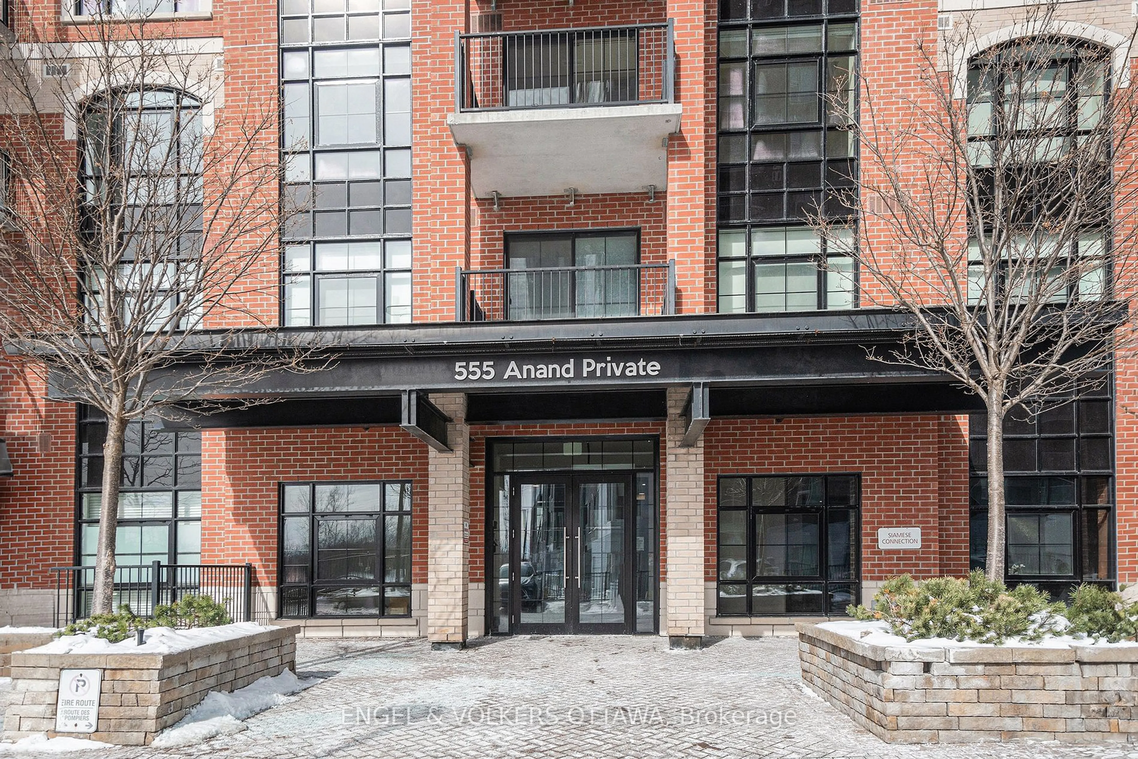 Indoor foyer for 555 Anand #301, Billings Bridge - Riverside Park and Area Ontario K1V 2R7