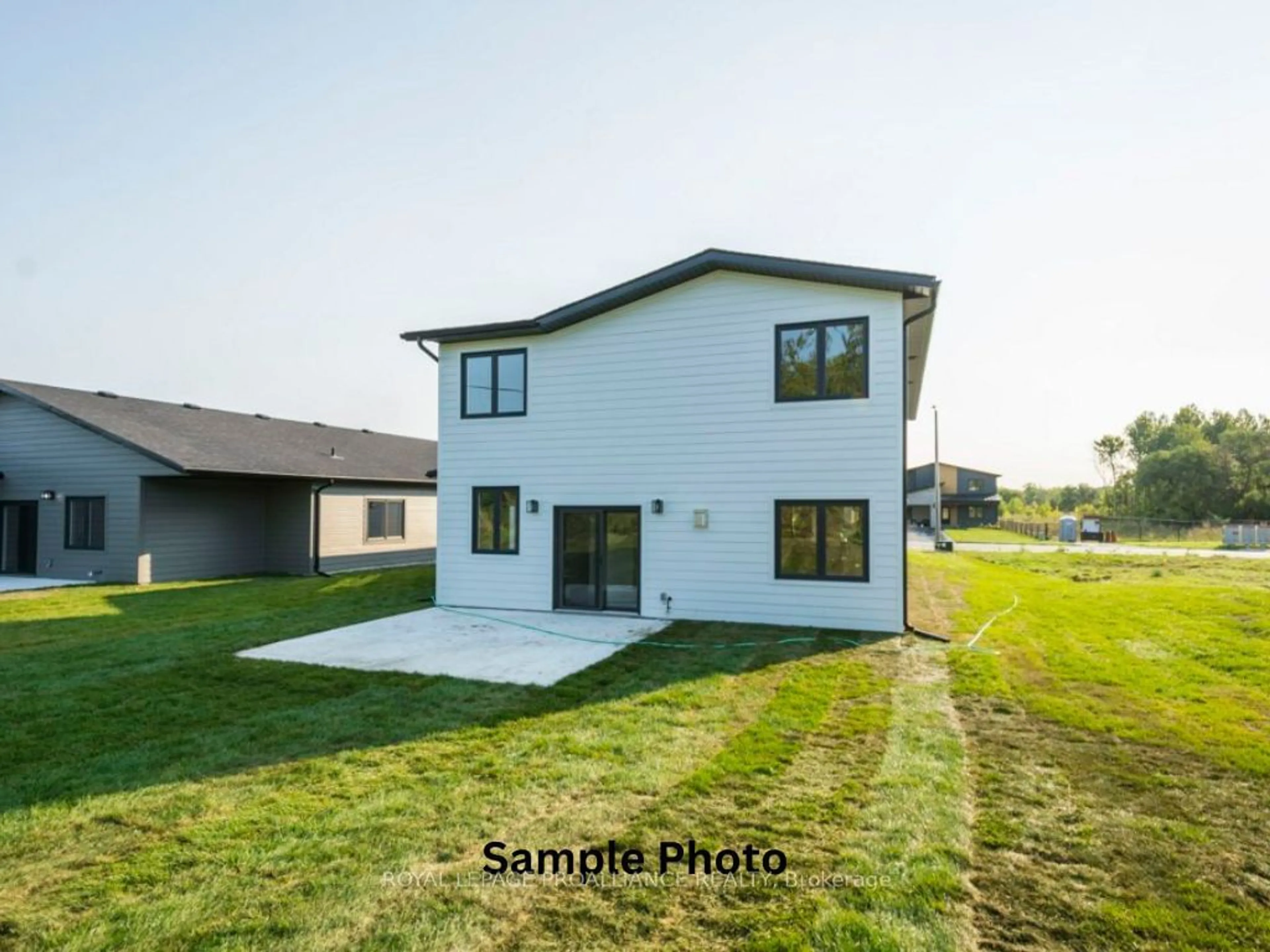 A pic from outside/outdoor area/front of a property/back of a property/a pic from drone, building for 44 Fraser Dr, Quinte West Ontario K0K 1E0