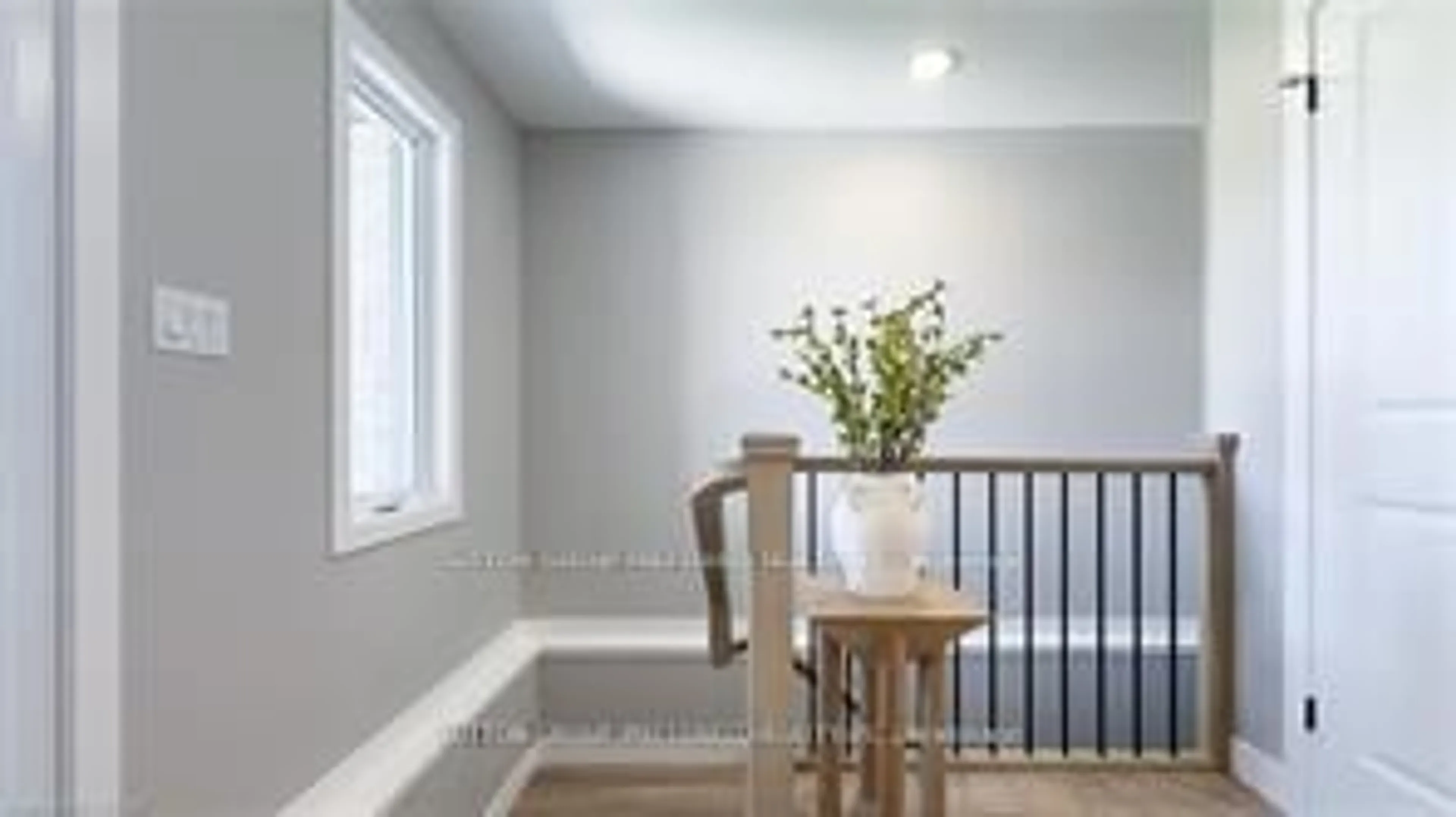 Indoor entryway for 238 BEECH St, Central Huron Ontario N0M 1L0