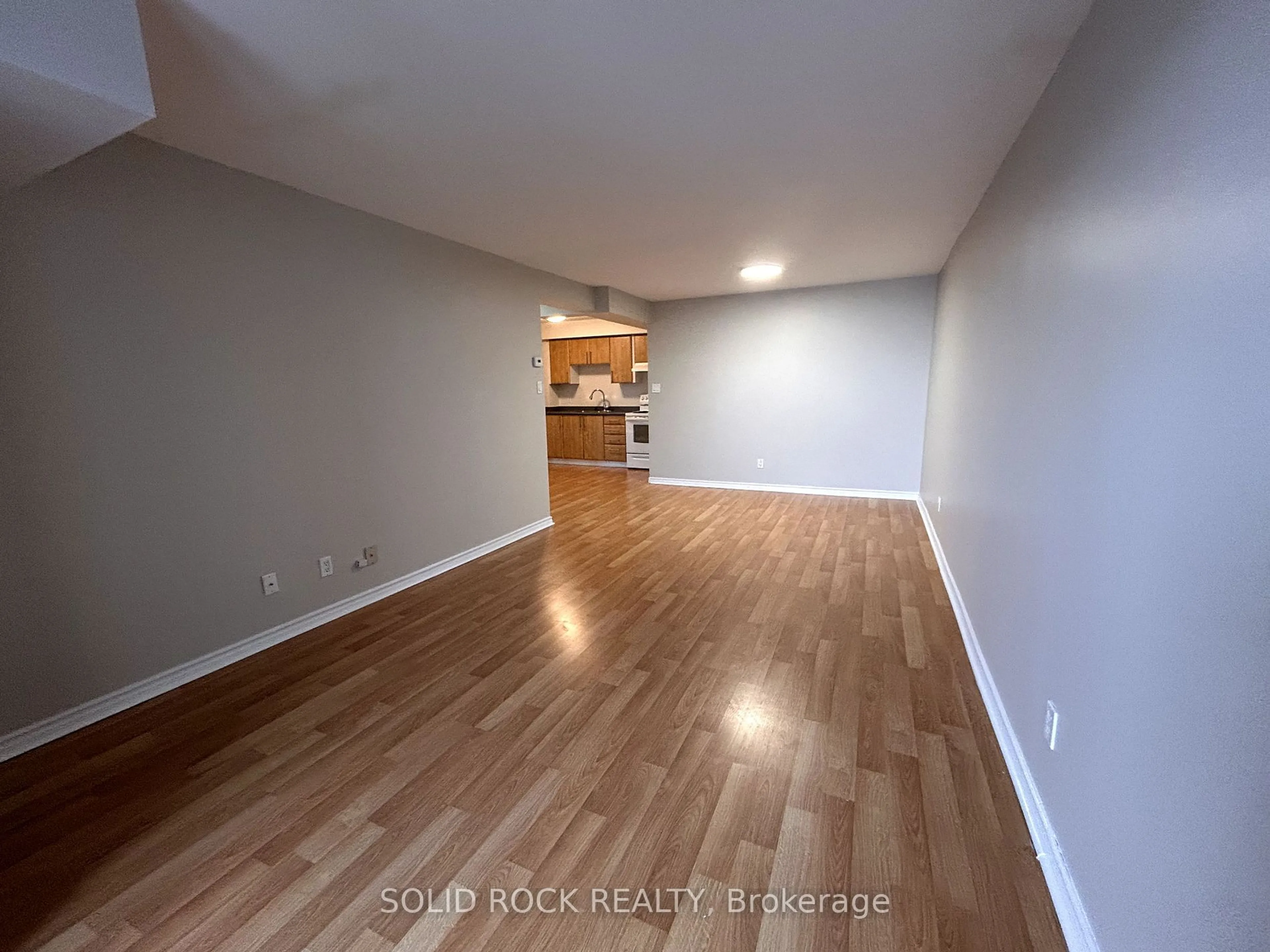 A pic of a room for 200 Bay St #1701, Ottawa Centre Ontario K1R 7W8