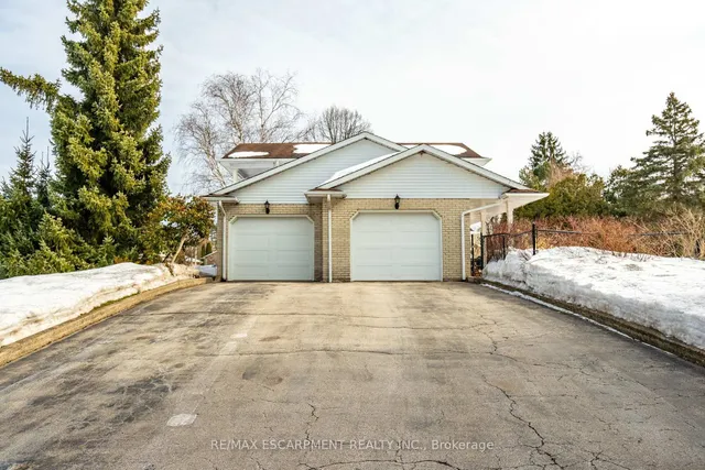 Additional property image - 1 Acredale Dr