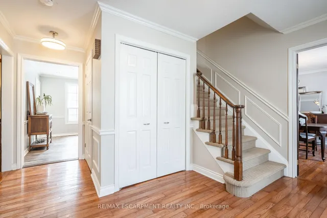 Additional property image - 1 Acredale Dr