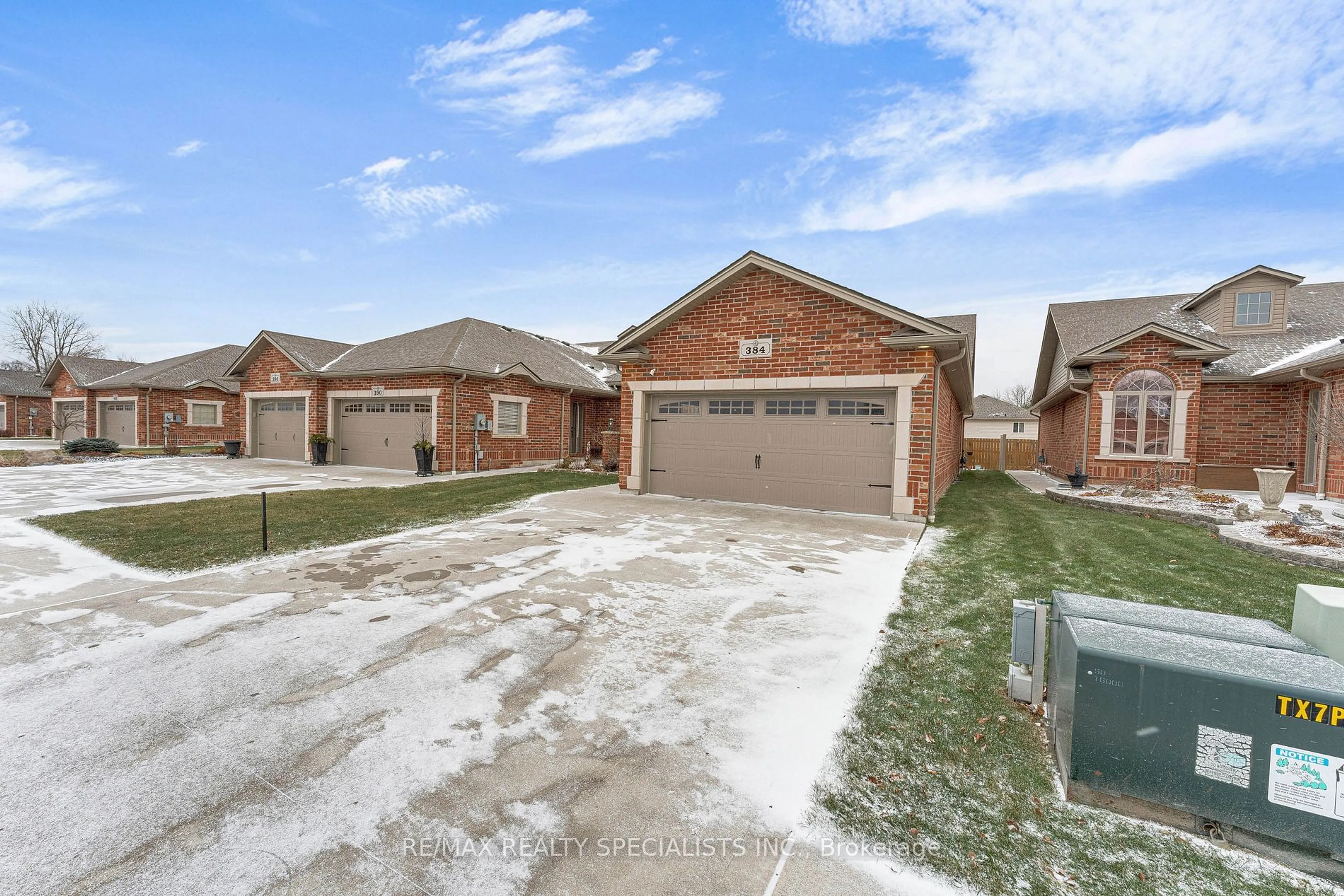 Home with brick exterior material, street for 384 Boismier Ave, LaSalle Ontario N9J 0B8