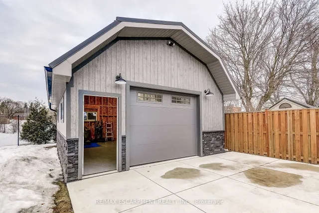 Additional property image - 14 WALKER Ave