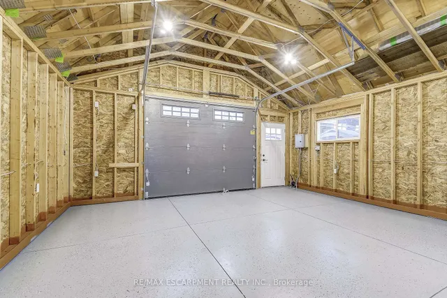 Additional property image - 14 WALKER Ave