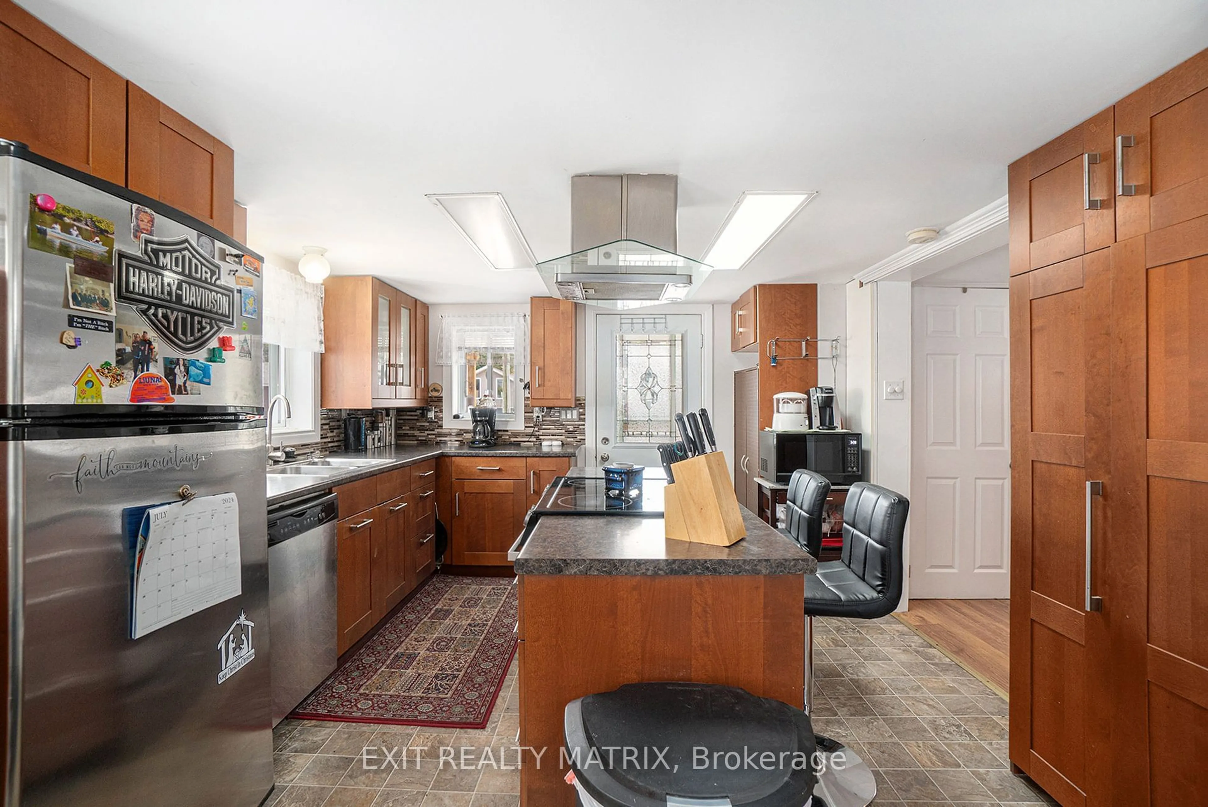 Open concept kitchen, unknown for 1215 STE-MARIE Rd, Russell Ontario K0A 1W0