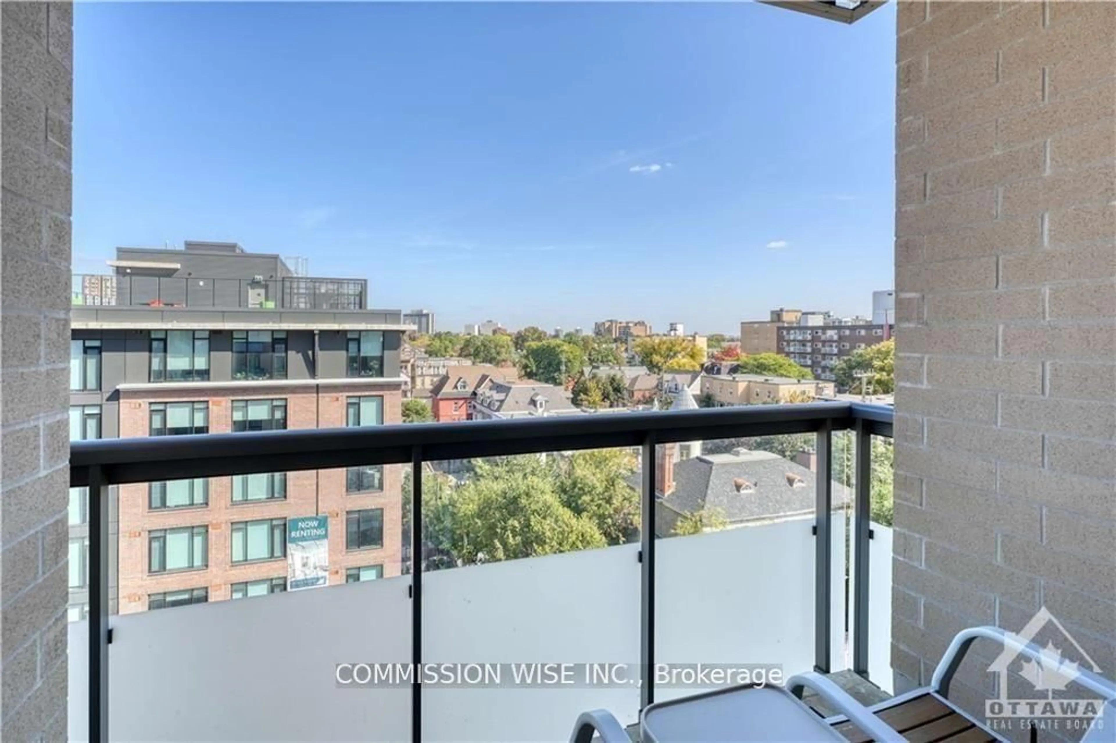 Balcony in the apartment, city buildings view from balcony for 238 Besserer St #915, Lower Town - Sandy Hill Ontario K1N 6B1