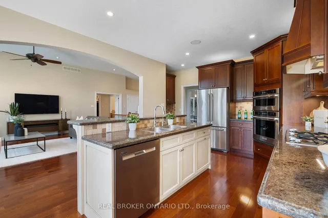 Additional property image - 22 Black Maple Cres