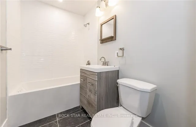 Additional property image - 694 Upper Ottawa St