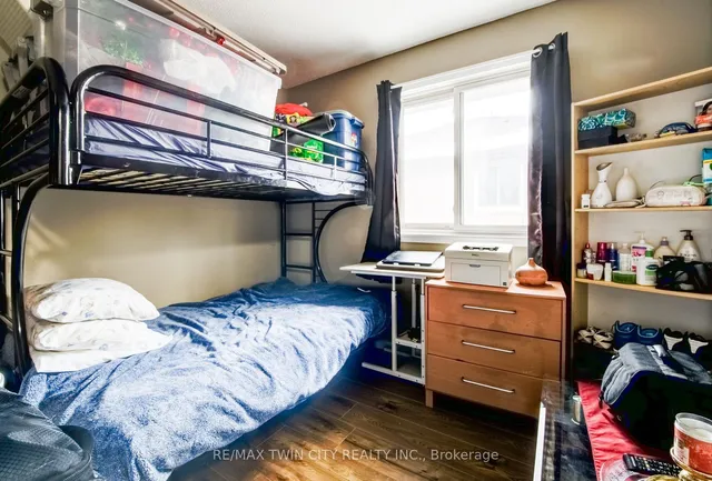 Additional property image - 266 Overlea Dr
