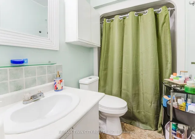 Additional property image - 266 Overlea Dr