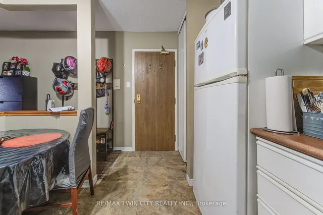 Additional property image - 266 Overlea Dr