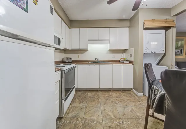 Additional property image - 266 Overlea Dr