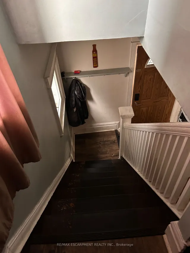 Additional property image - 372 Beach Rd