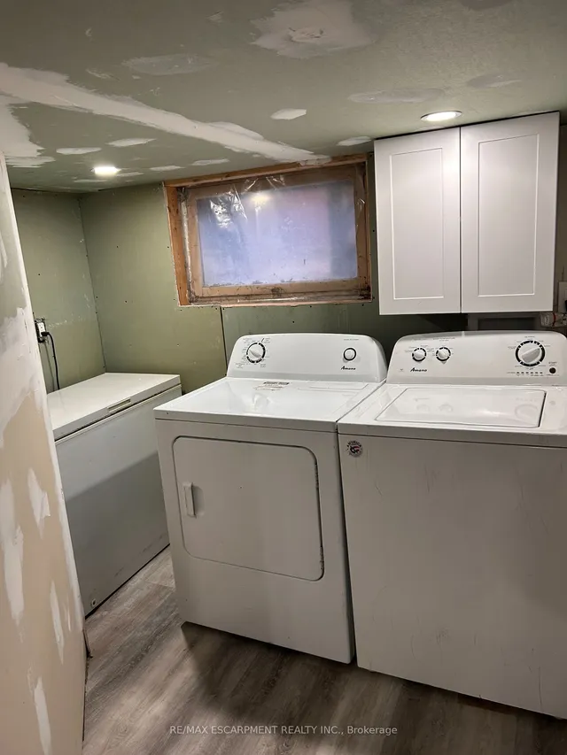 Additional property image - 372 Beach Rd