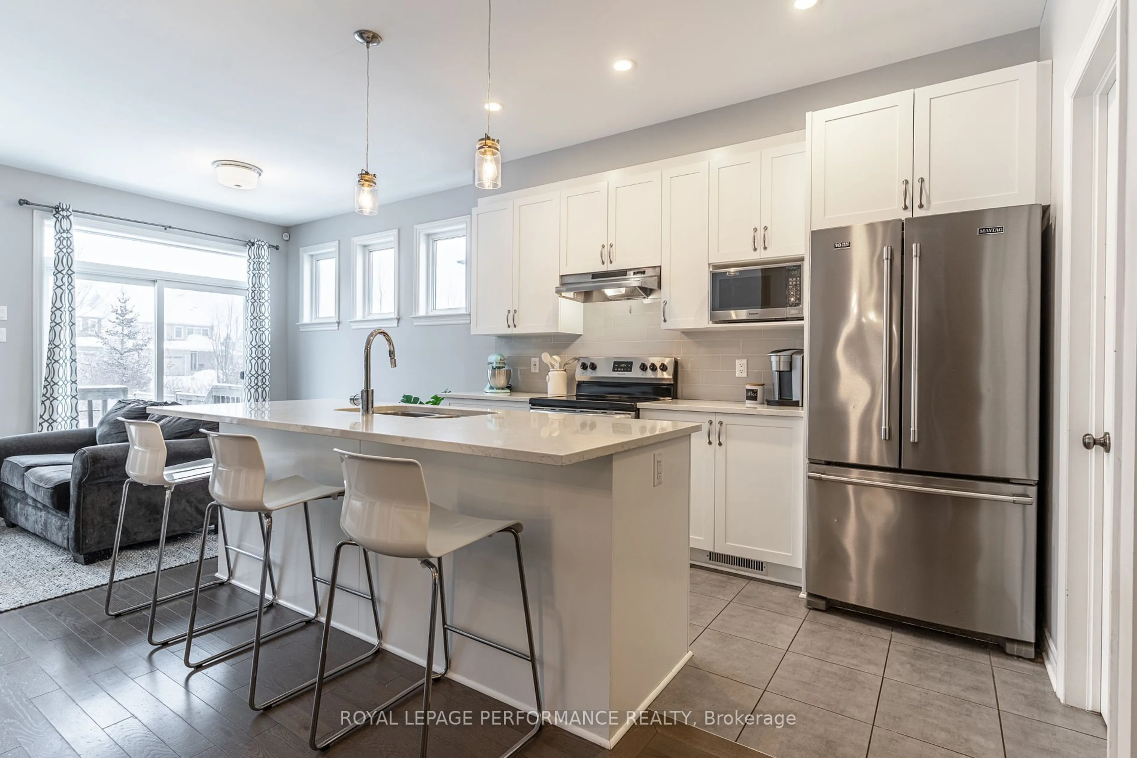 Open concept kitchen, unknown for 330 Wood Acres Grve, Blossom Park - Airport and Area Ontario K1T 0M6