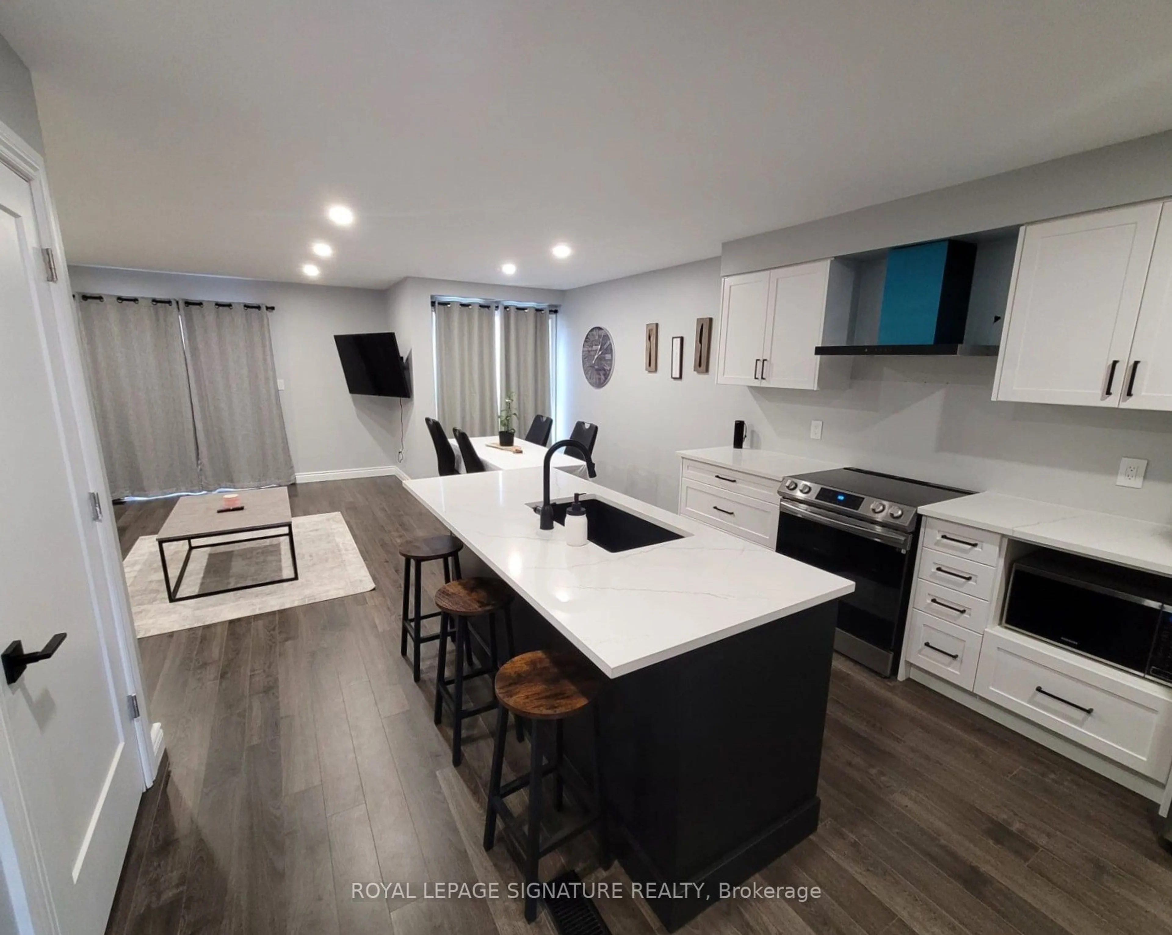 Open concept kitchen, unknown for 23 Werstine Terr, Cambridge Ontario N3C 4G7