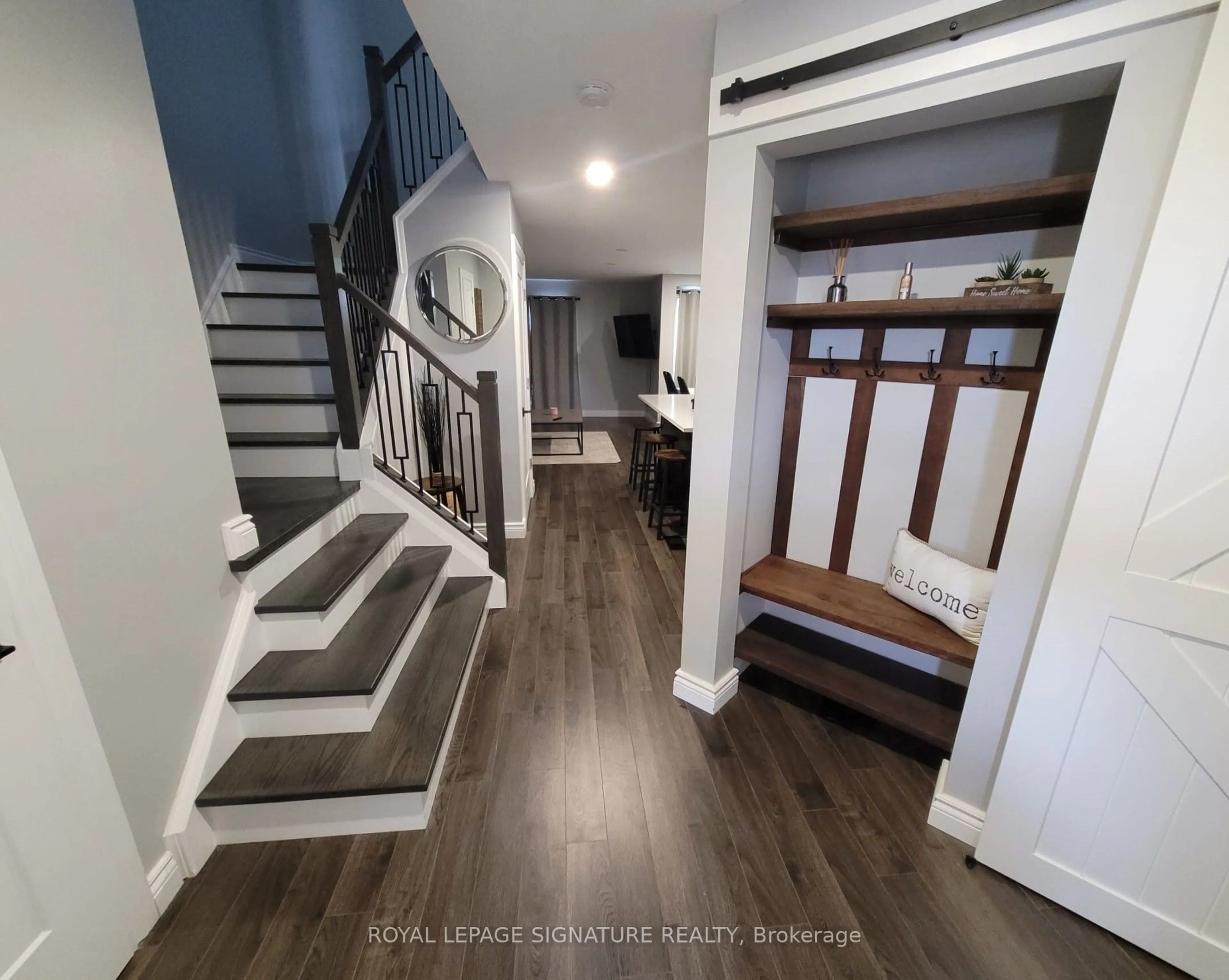 Indoor entryway for 23 Werstine Terr, Cambridge Ontario N3C 4G7