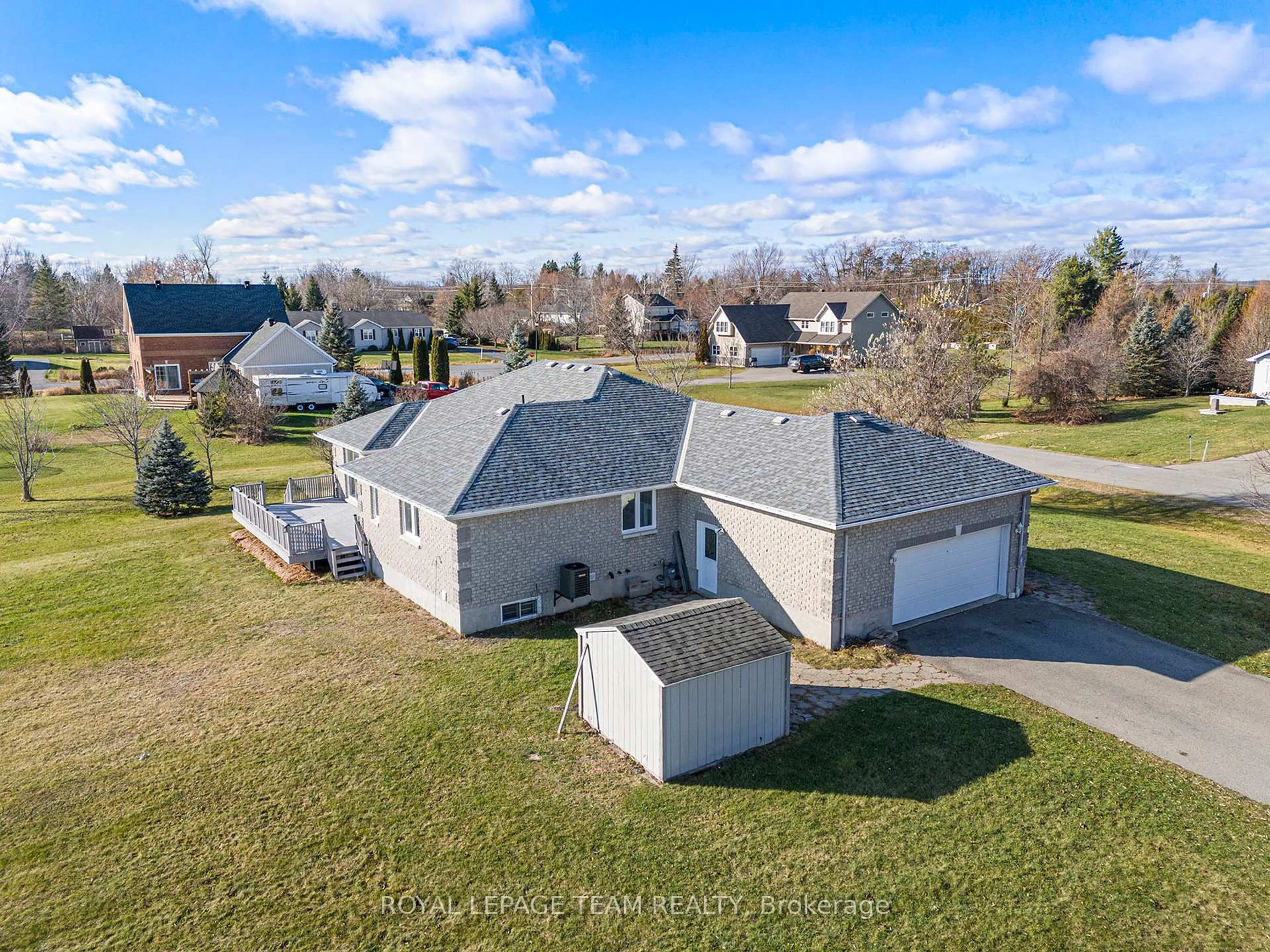 A pic from outside/outdoor area/front of a property/back of a property/a pic from drone, unknown for 14 Garrison Dr, North Grenville Ontario K0G 1J0