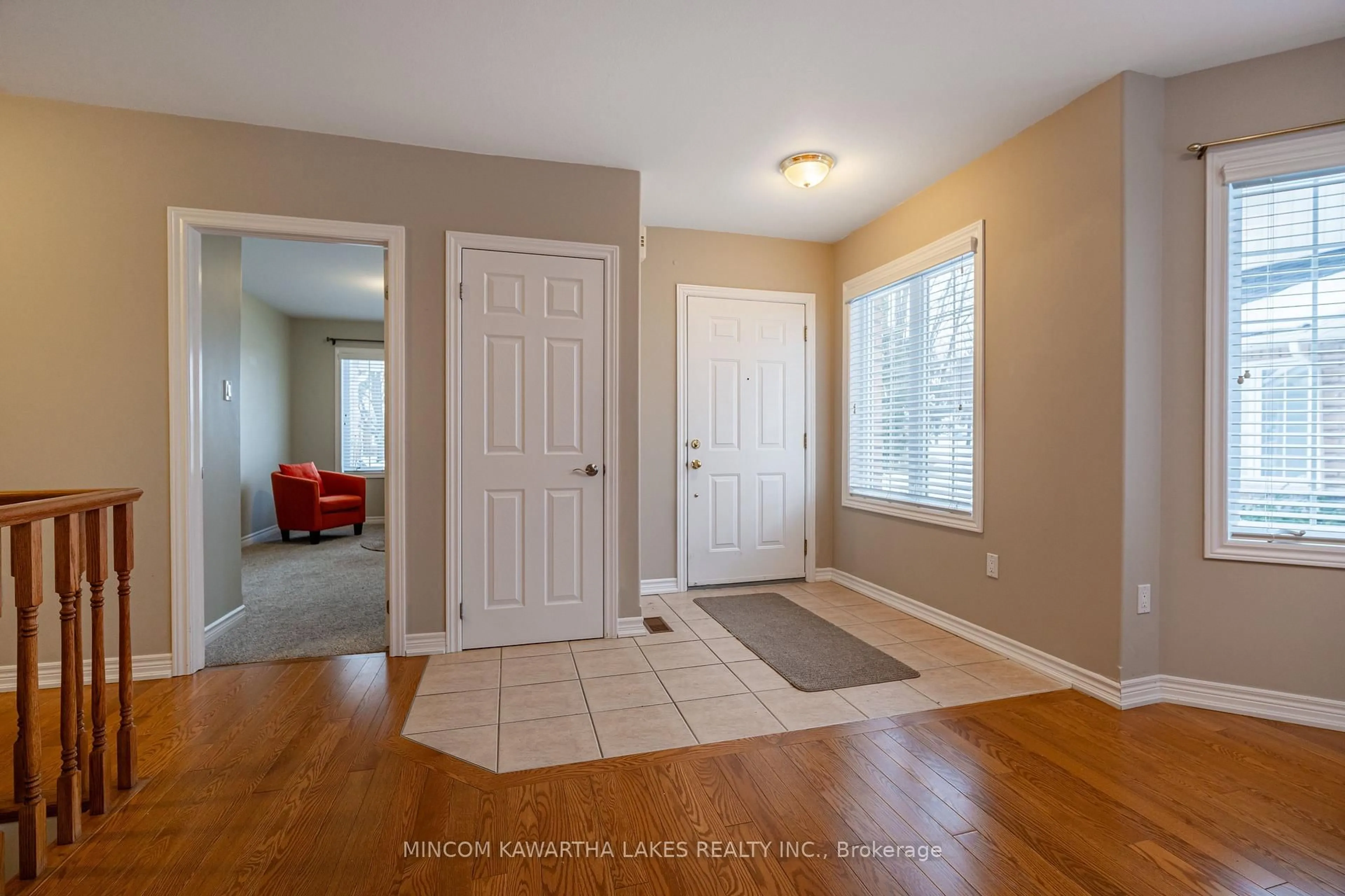 Indoor entryway for 7 Village Cres #25, Peterborough Ontario K9J 8S7