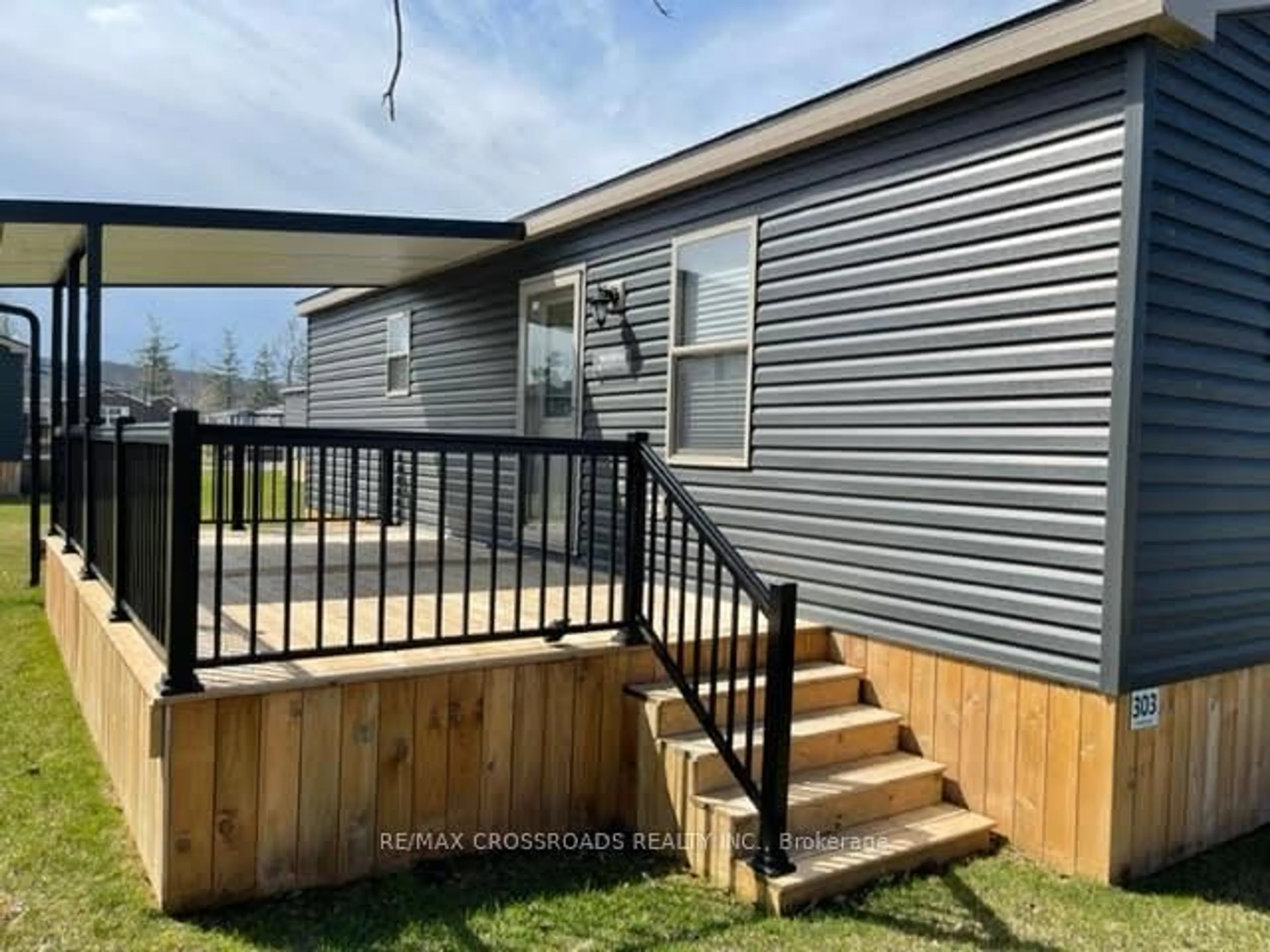 Home with vinyl exterior material, street for 1501 Line 8 Rd #303, Niagara-on-the-Lake Ontario L0S 1L0