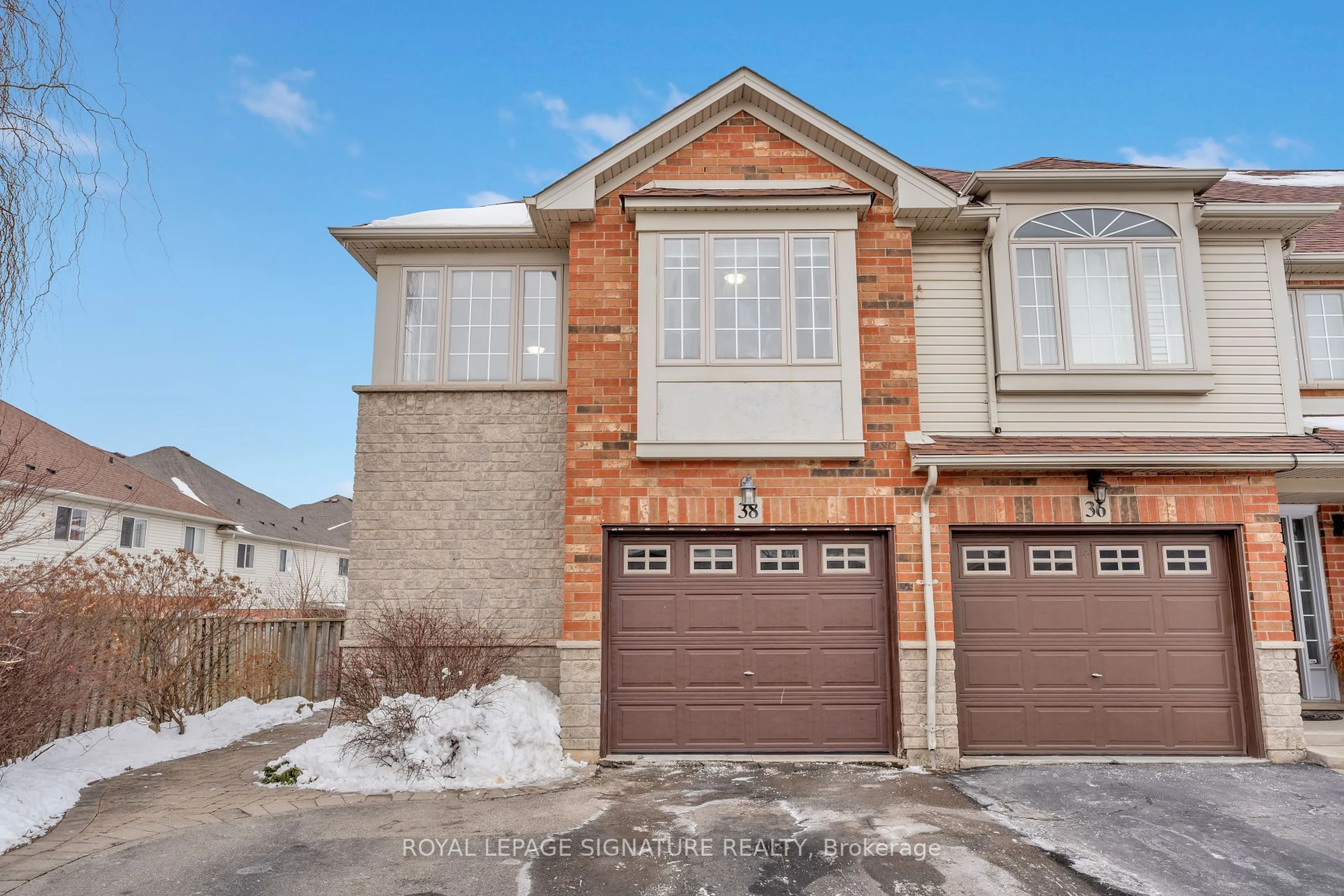 Home with brick exterior material, street for 38 Elderberry Ave, Grimsby Ontario L3M 5R5