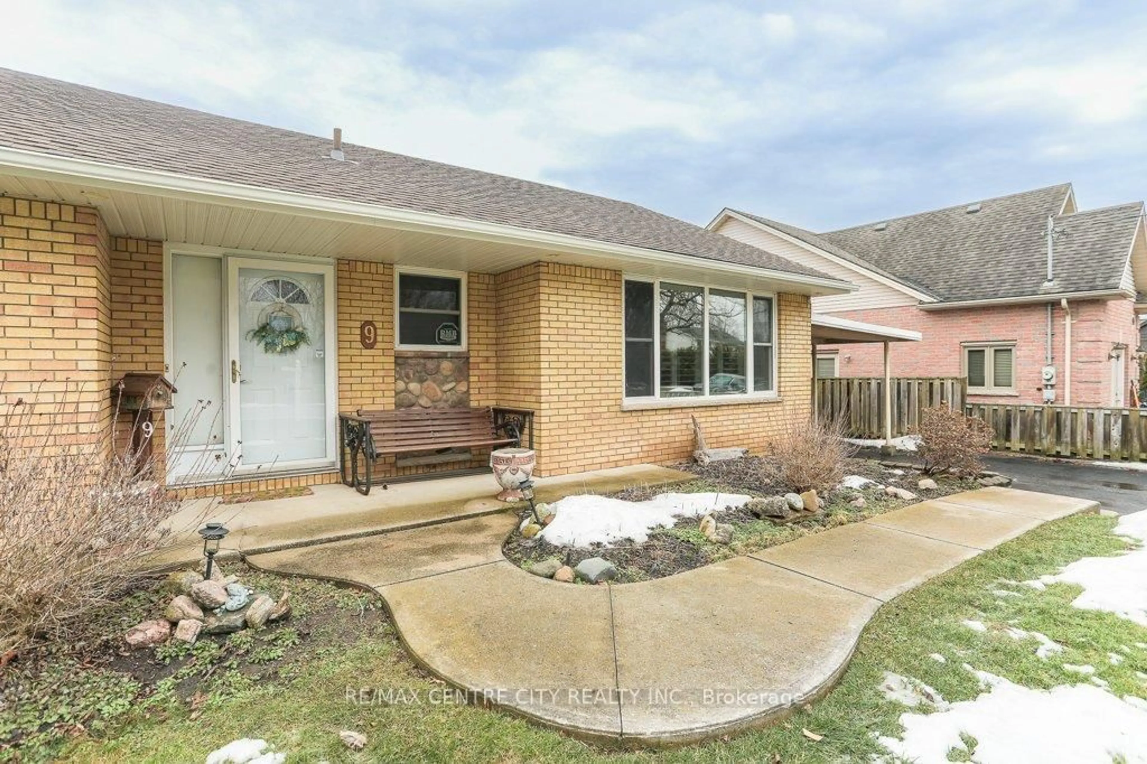 Home with brick exterior material, street for 9 Hillcrest Ave, Central Elgin Ontario N5P 2J7