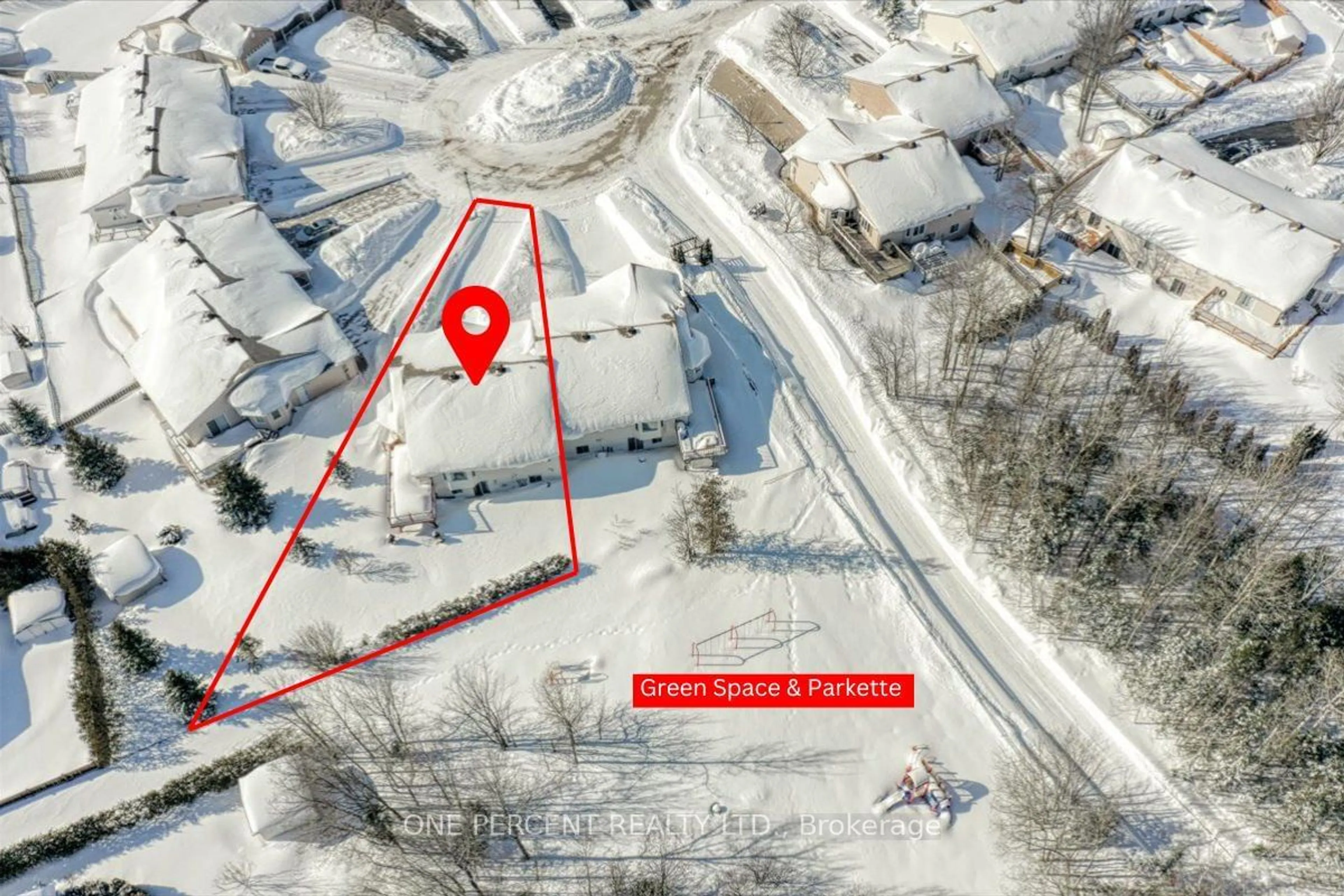 A pic from outside/outdoor area/front of a property/back of a property/a pic from drone, street for 55 Park Place Dr, Sault Ste Marie Ontario P6B 6L3