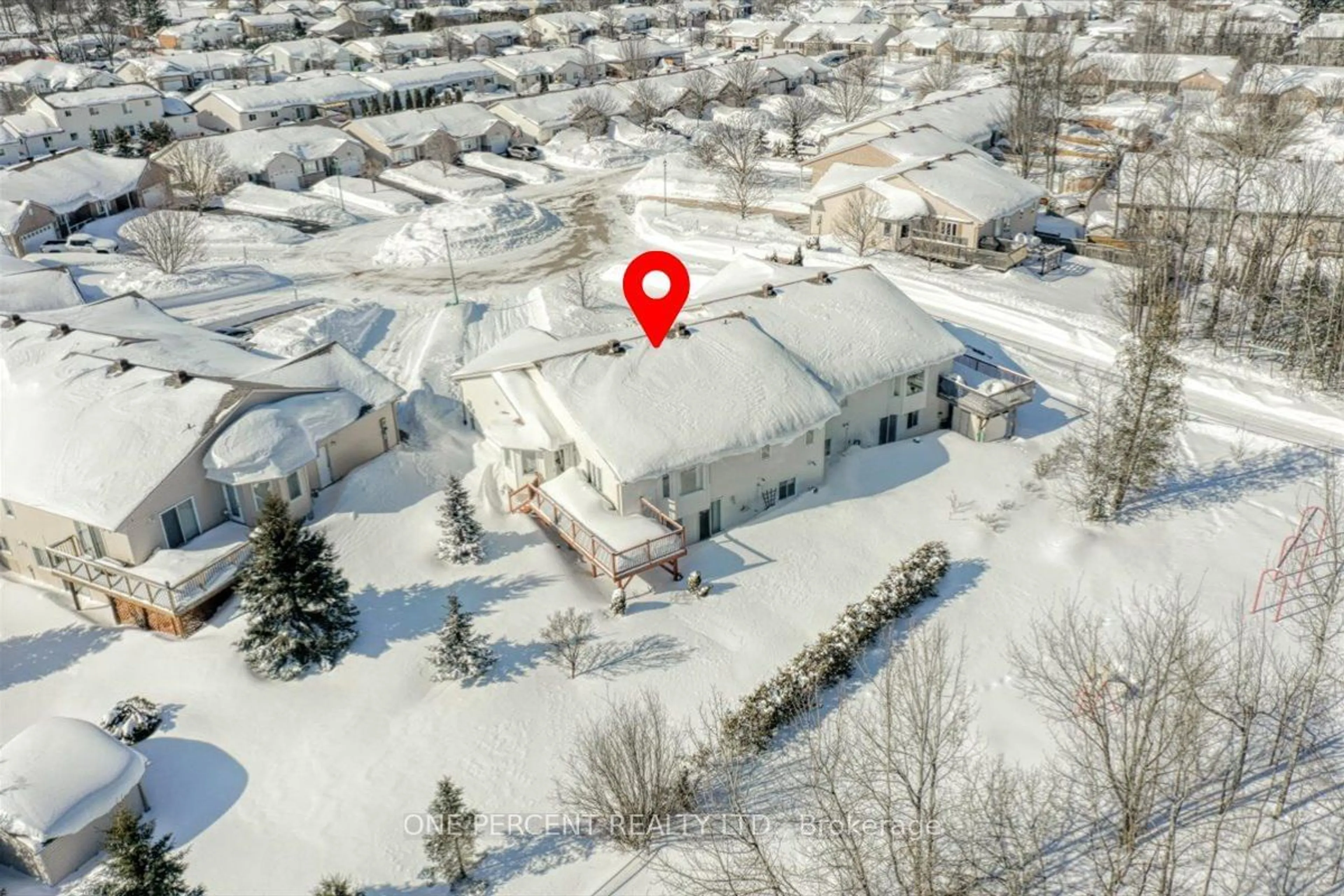 A pic from outside/outdoor area/front of a property/back of a property/a pic from drone, street for 55 Park Place Dr, Sault Ste Marie Ontario P6B 6L3