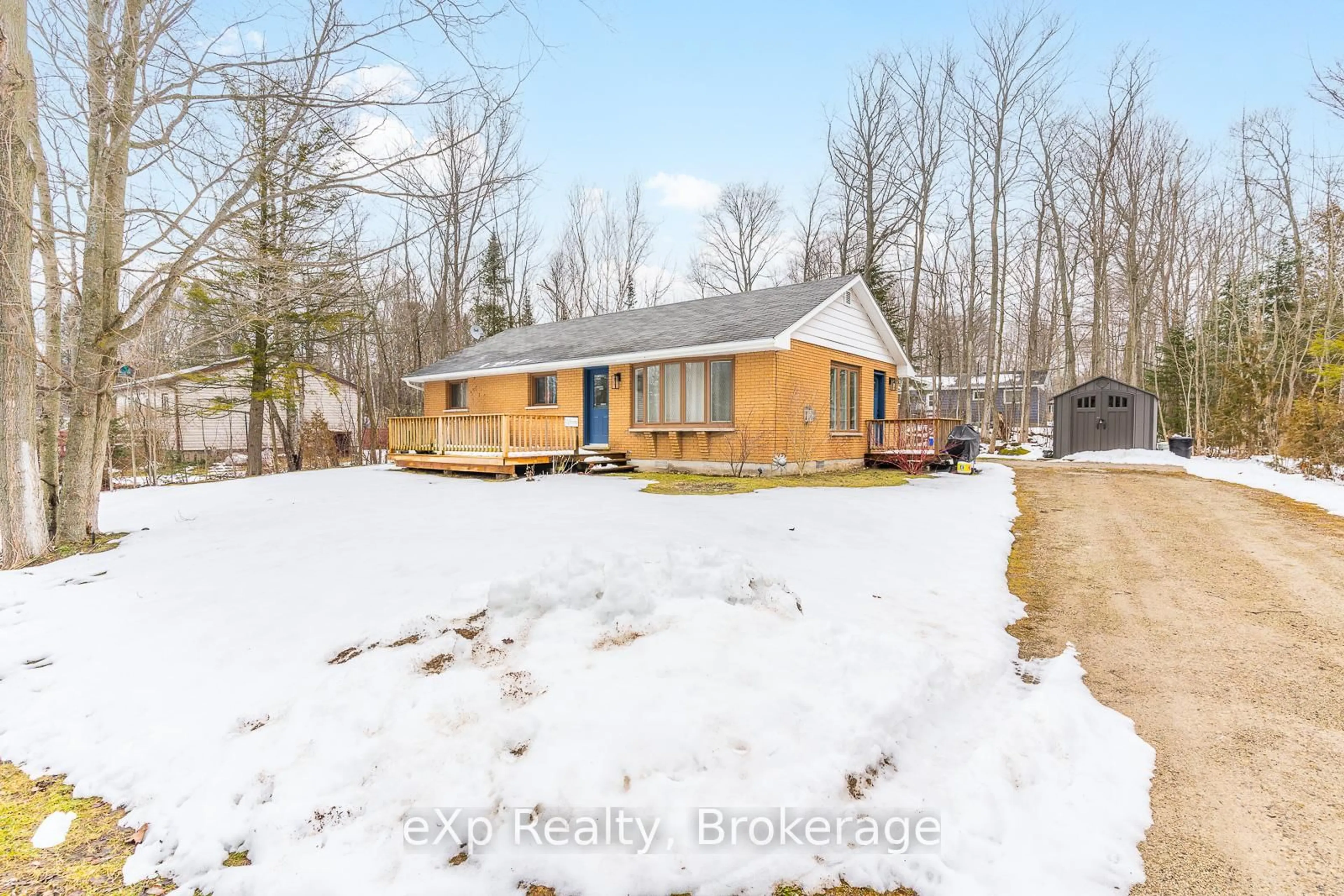 A pic from outside/outdoor area/front of a property/back of a property/a pic from drone, unknown for 15 Mapleport Cres, South Bruce Peninsula Ontario N0H 2G0