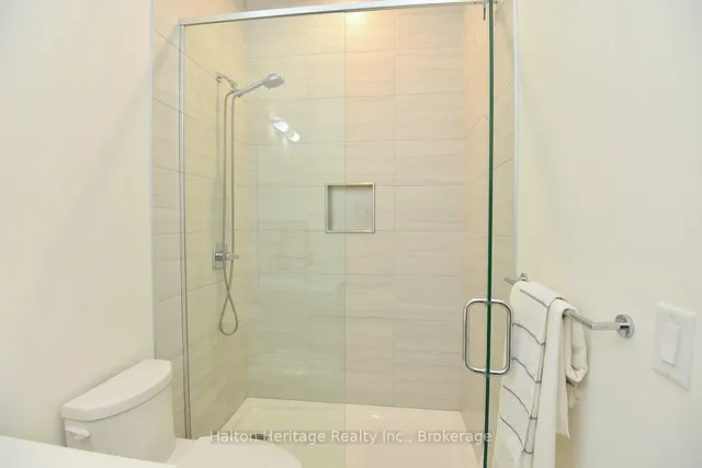 Additional property image - 30 Hamilton St Unit 106