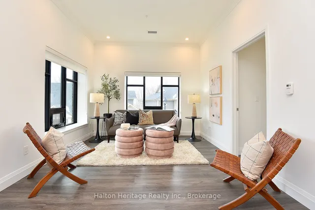 Additional property image - 30 Hamilton St Unit 106