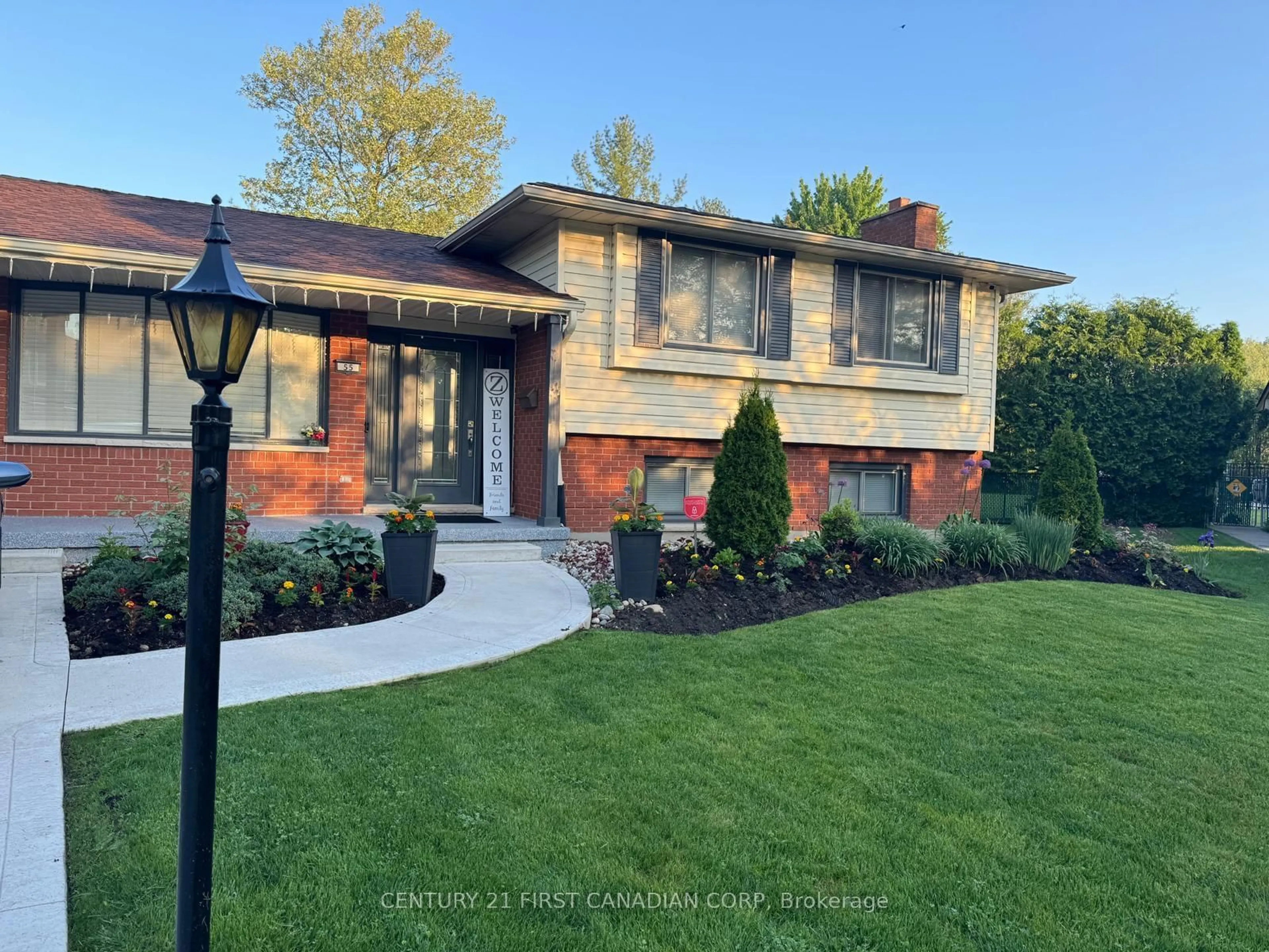 Home with brick exterior material, street for 55 St Lawrence Pl, London South Ontario N6J 2G4