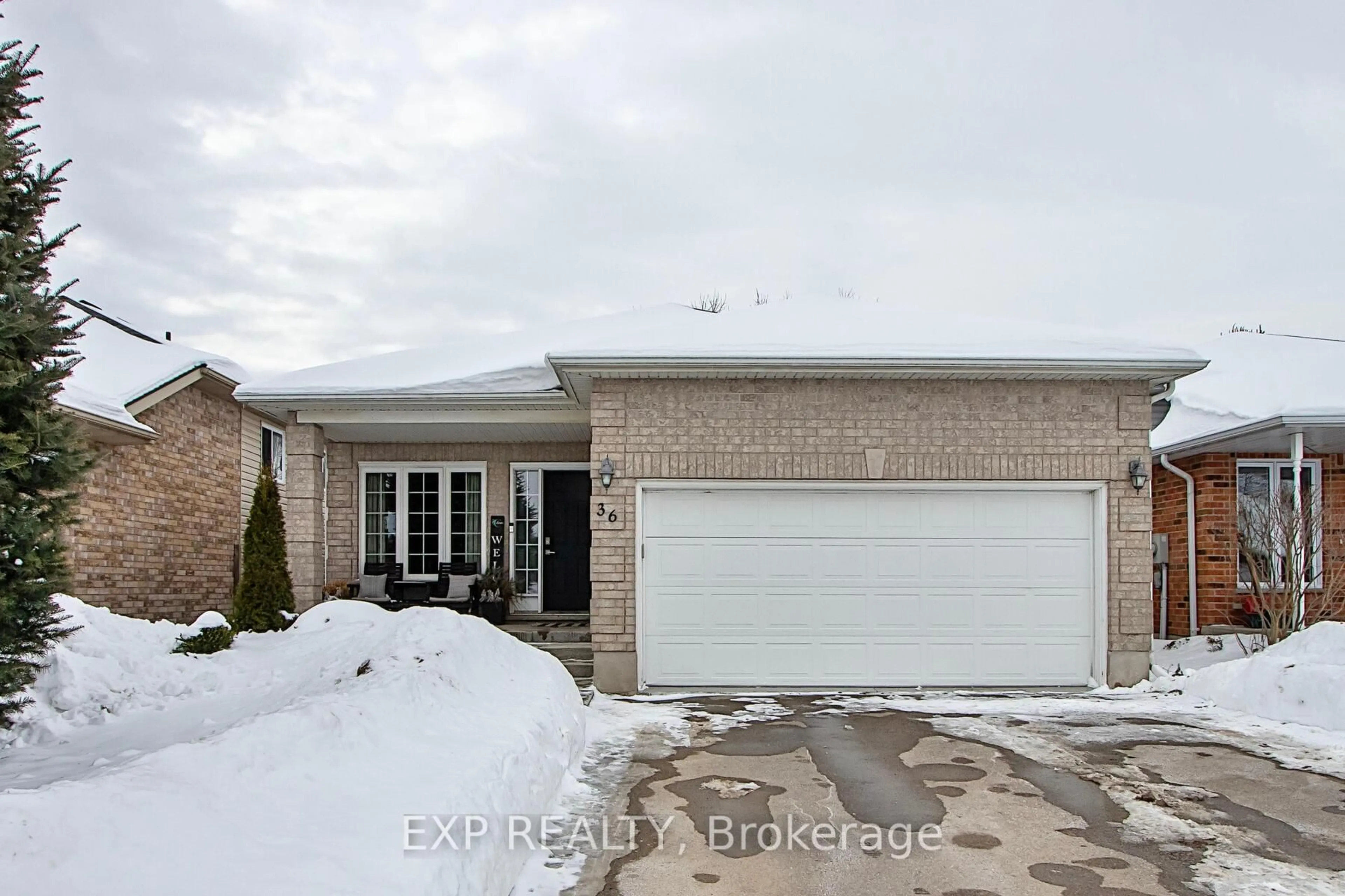 Home with brick exterior material, street for 36 Willow Cres, Strathroy Caradoc Ontario N7G 4G3