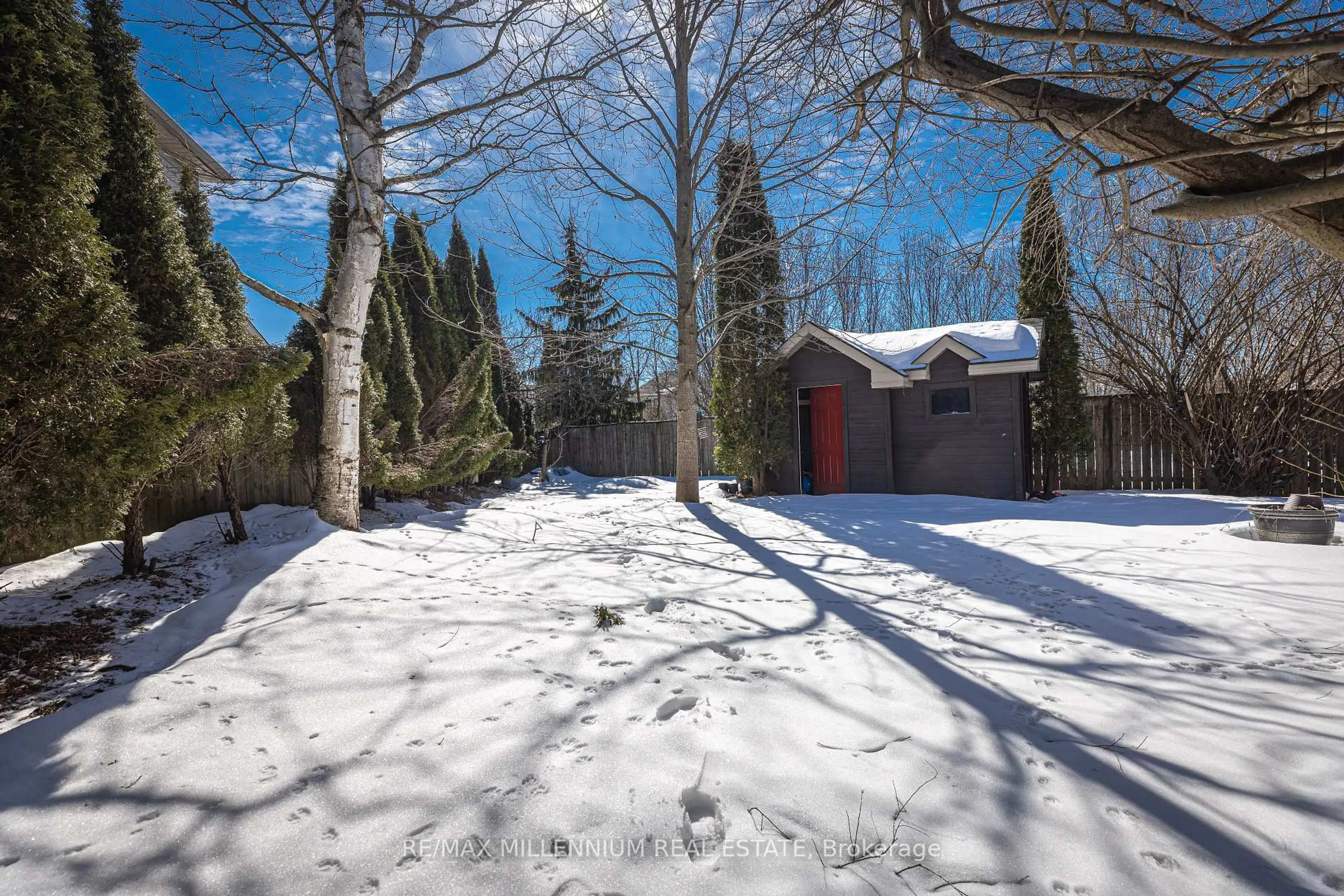 Patio, forest/trees view for 98 Greyrock Cres, London East Ontario N5Y 6L4