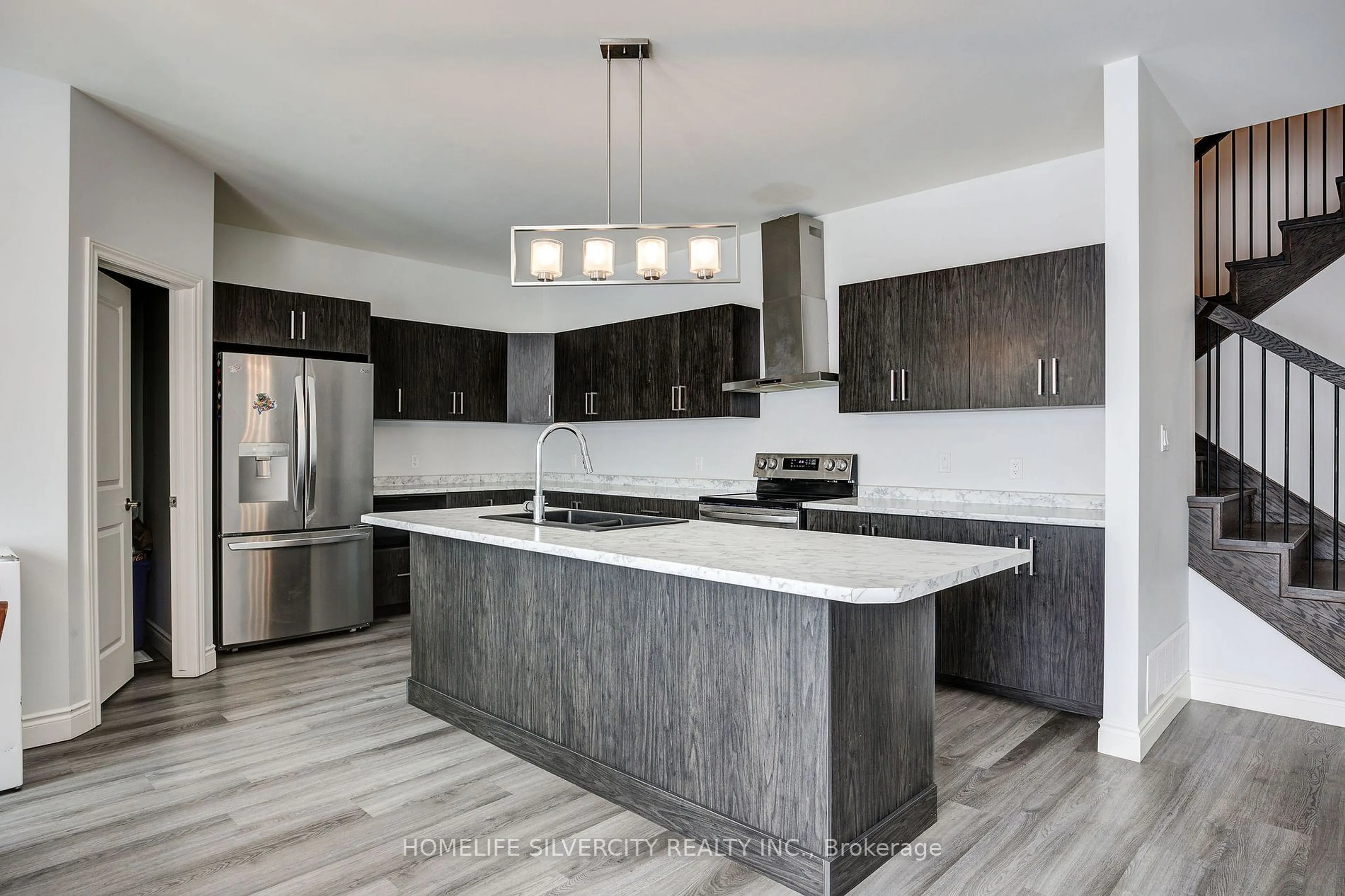 Contemporary kitchen, unknown for 415 Verna Crt, Sudbury Remote Area Ontario P3A 0B5