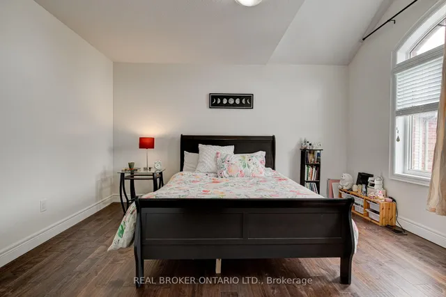 Additional property image - 145 Redtail St