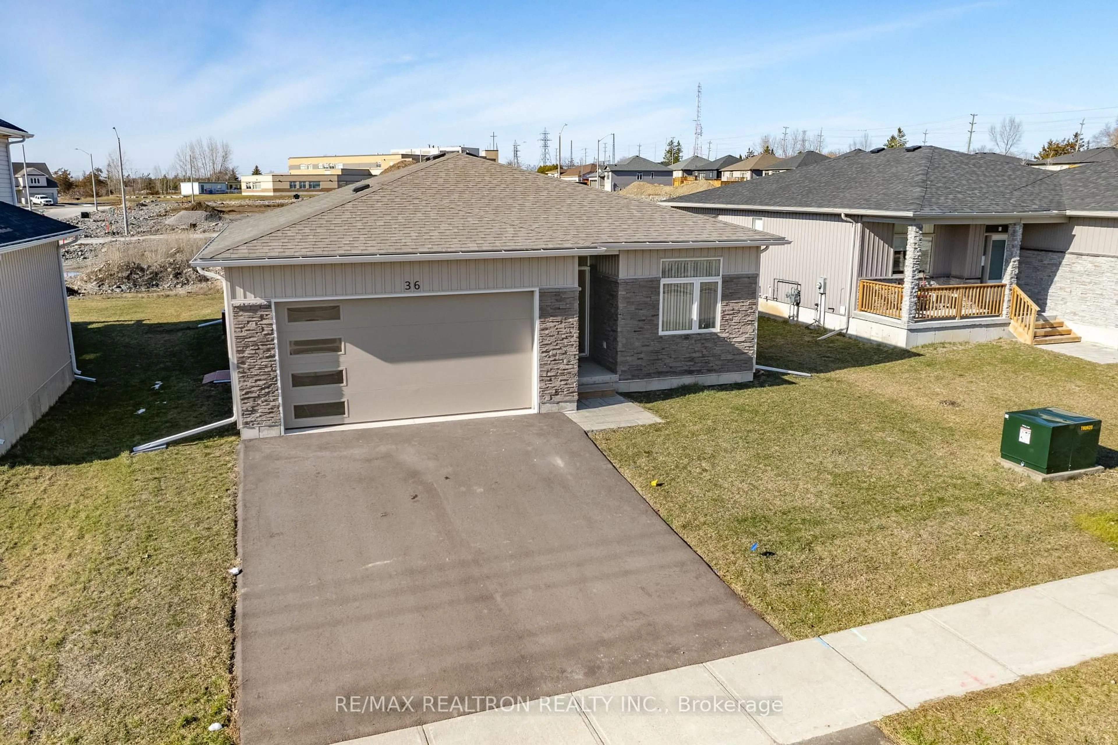 A pic from outside/outdoor area/front of a property/back of a property/a pic from drone, street for 36 MCFARLAND Dr, Belleville Ontario K8N 2X2