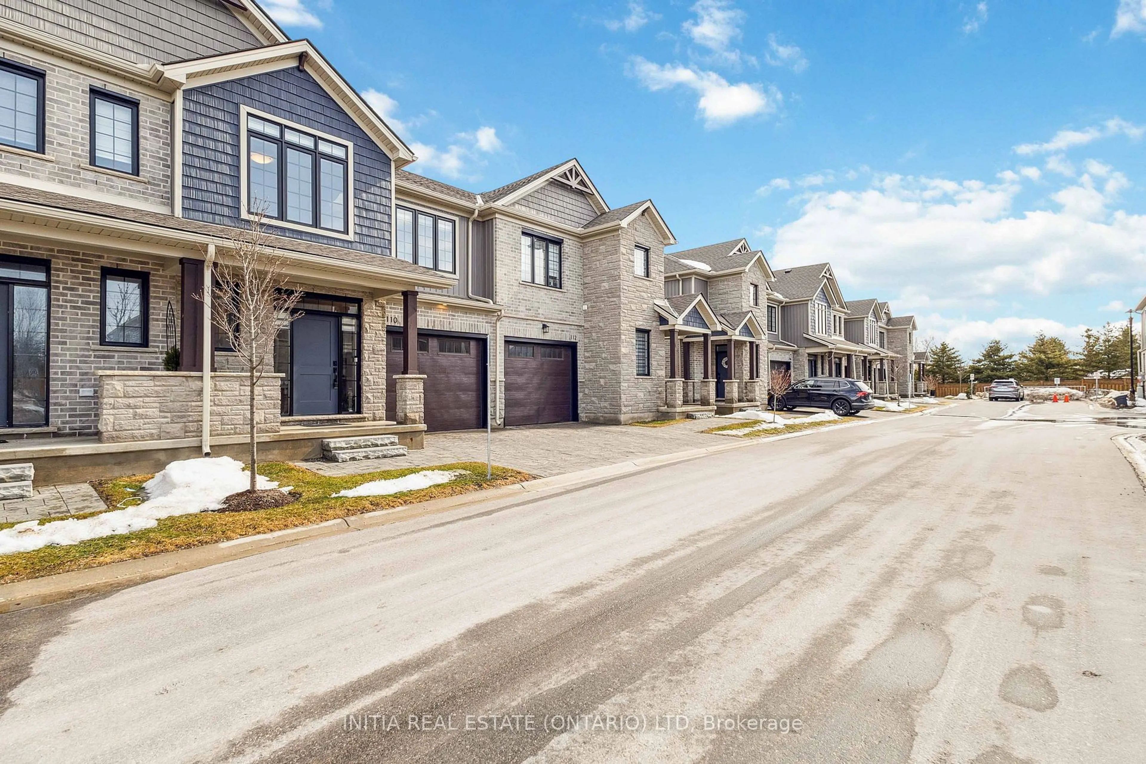 A pic from outside/outdoor area/front of a property/back of a property/a pic from drone, street for 93 Stonefield Lane #Unit 110, Middlesex Centre Ontario N0M 2A0