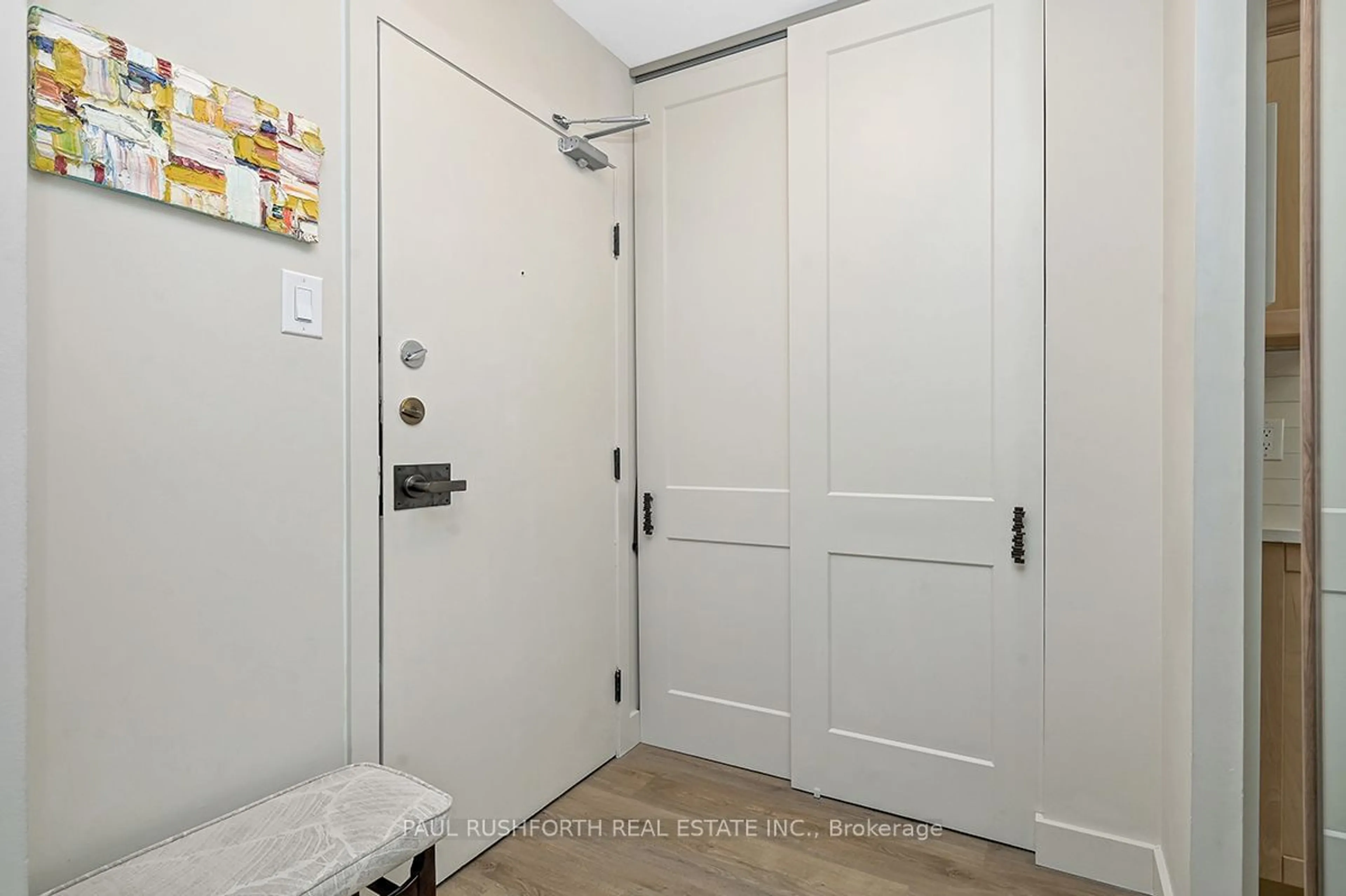 Indoor entryway for 265 Poulin Ave #1106, Britannia - Lincoln Heights and Area Ontario K2B 7Y8