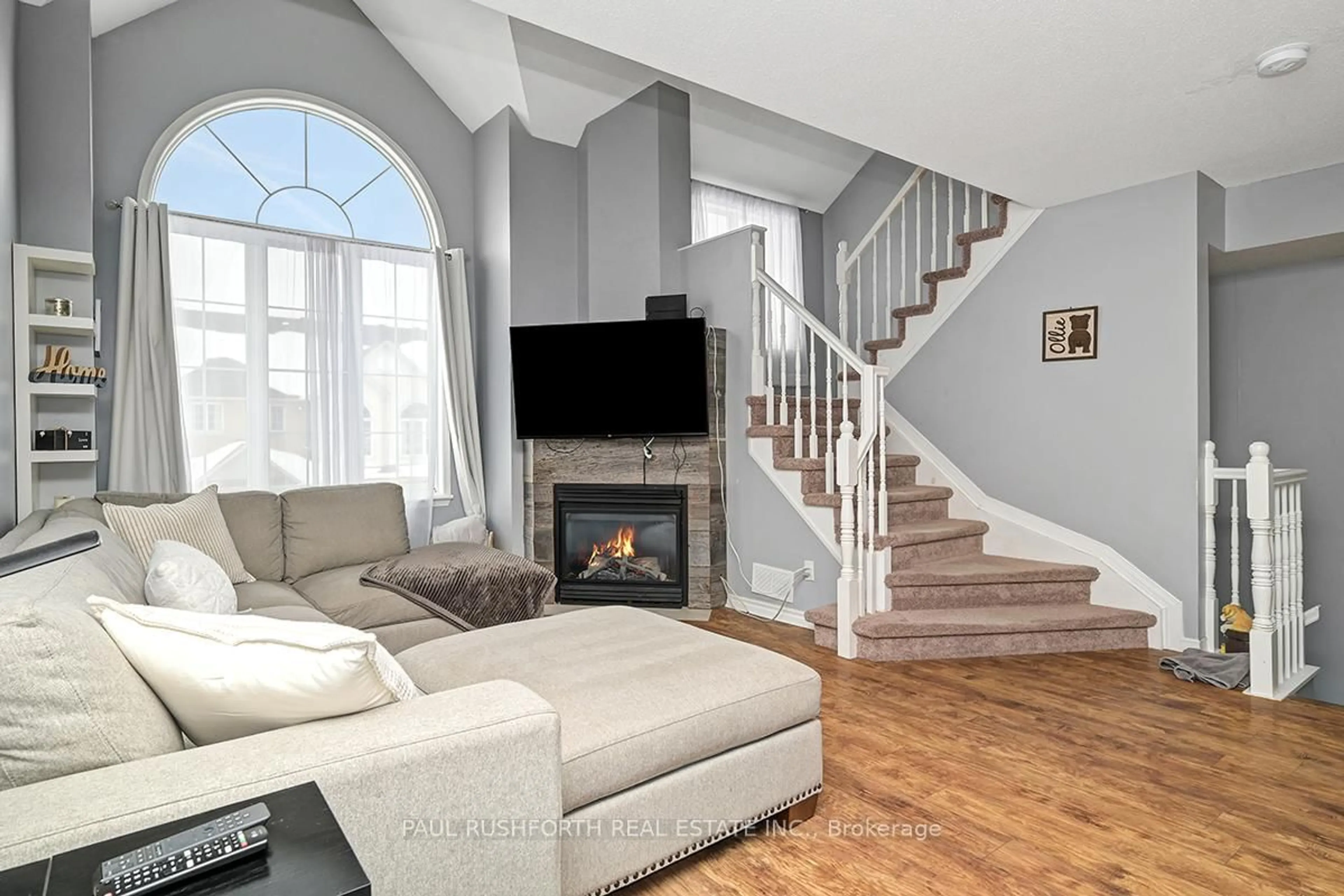 Living room with furniture, unknown for 1701 Blohm Dr #12, Ottawa Ontario K1G 6N6