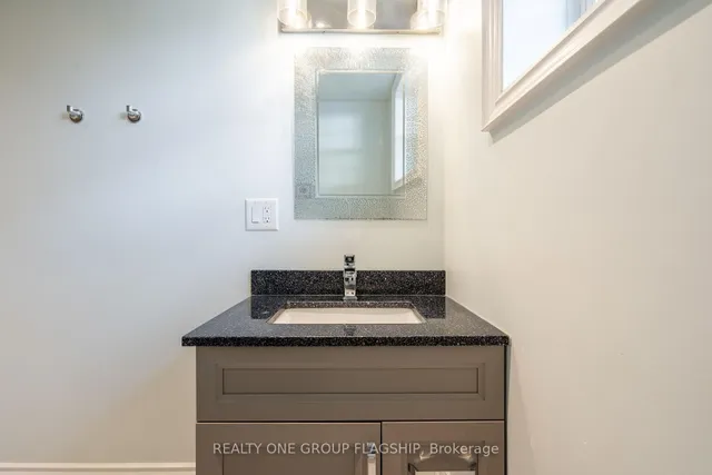 Additional property image - 1893 Centre Rd