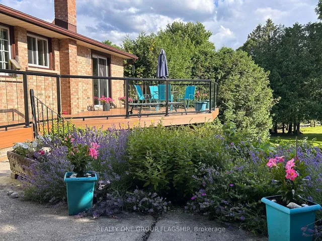 Additional property image - 1893 Centre Rd