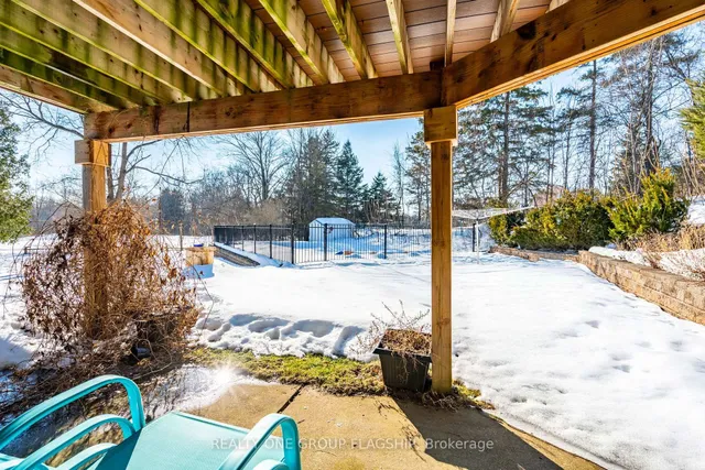Additional property image - 1893 Centre Rd