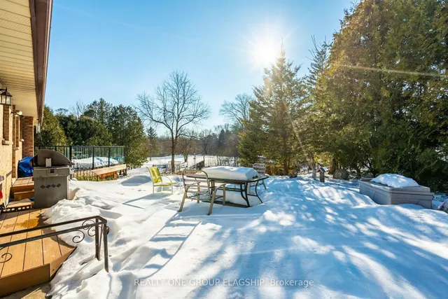 Additional property image - 1893 Centre Rd