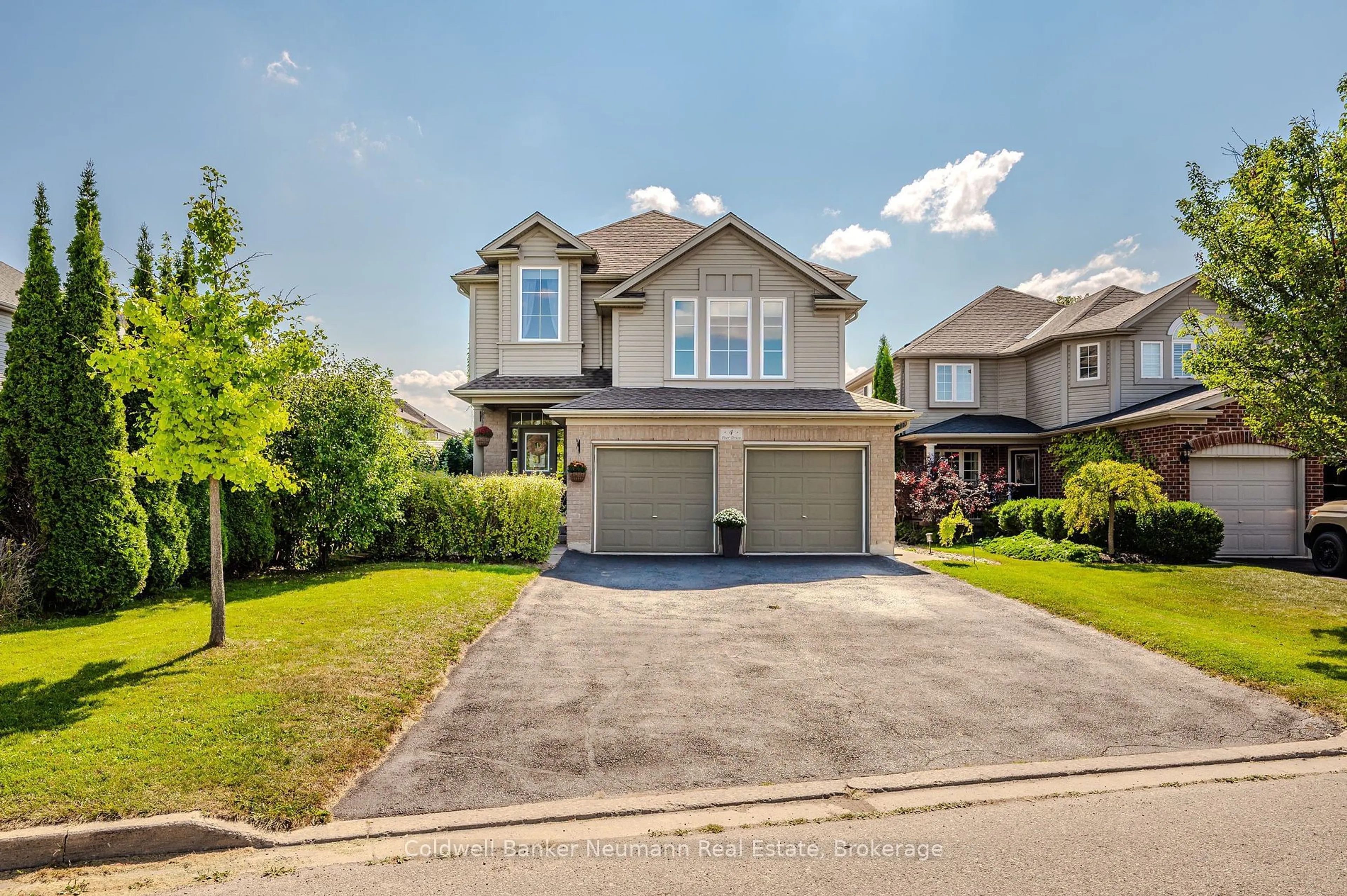 Home with vinyl exterior material, street for 4 Peer Dr, Guelph Ontario N1C 1G9