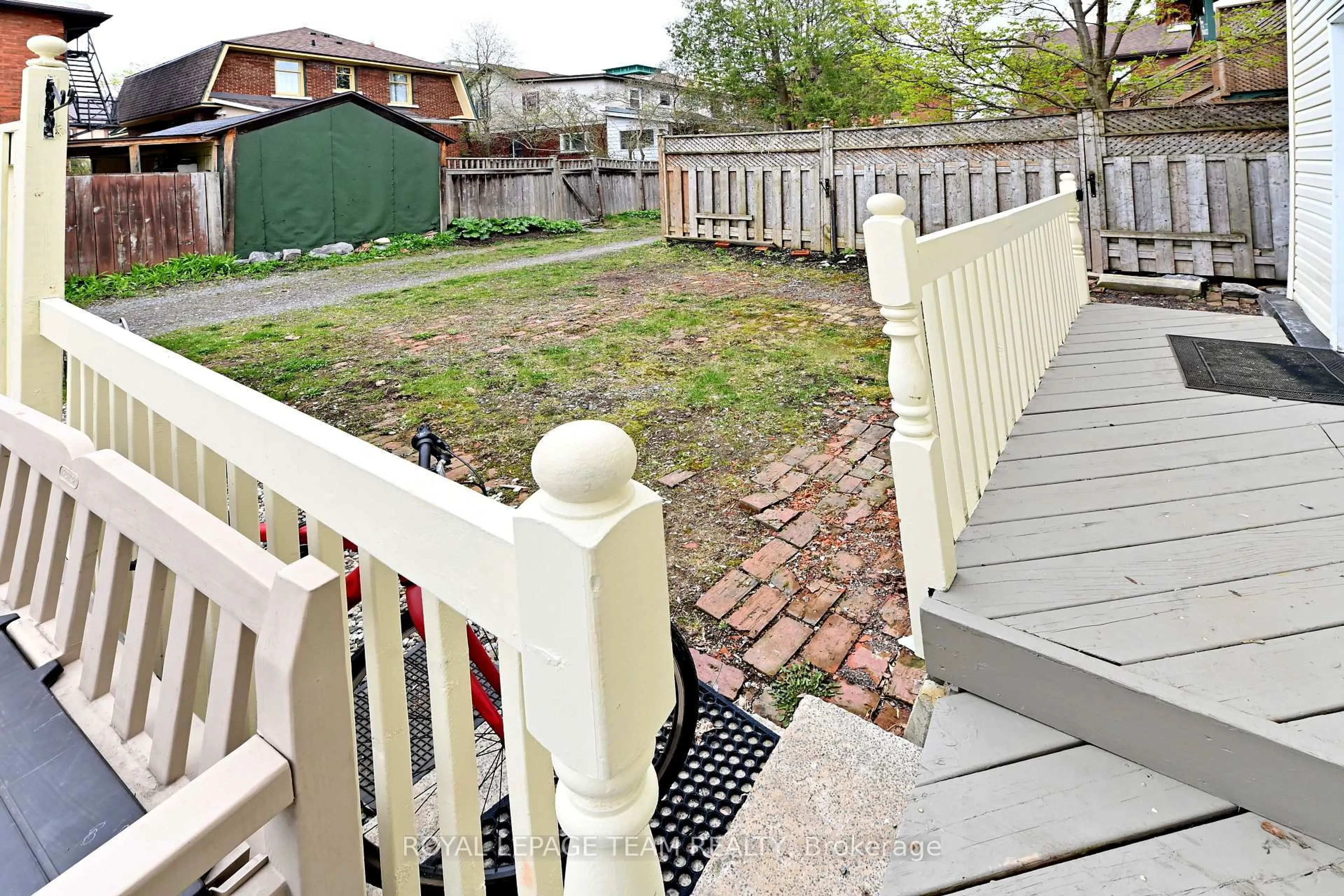 Patio, street for 93-95 Lower Charlotte St, Lower Town - Sandy Hill Ontario K1N 8J9