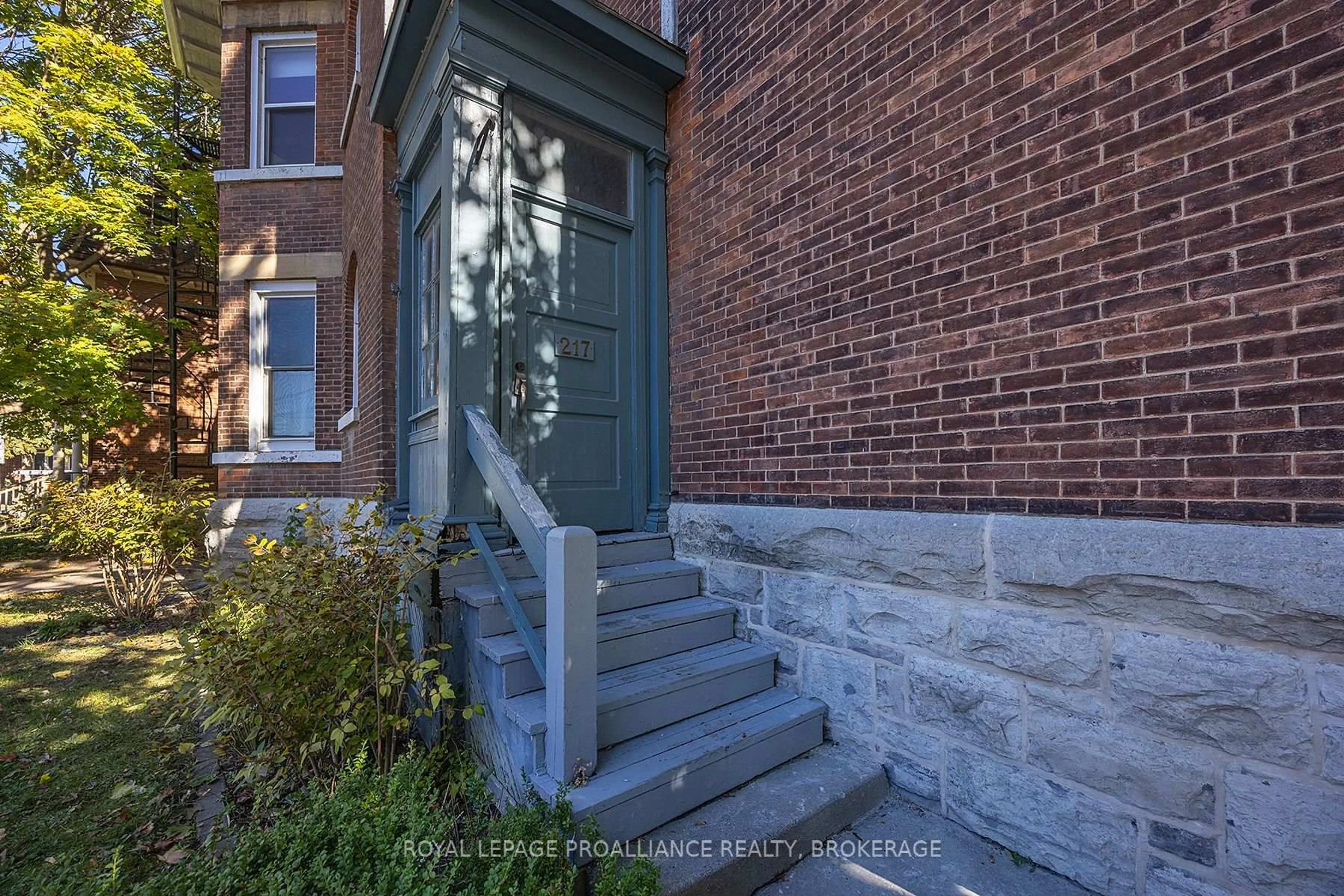 Home with brick exterior material, street for 217 William St, Kingston Ontario K7L 2E2