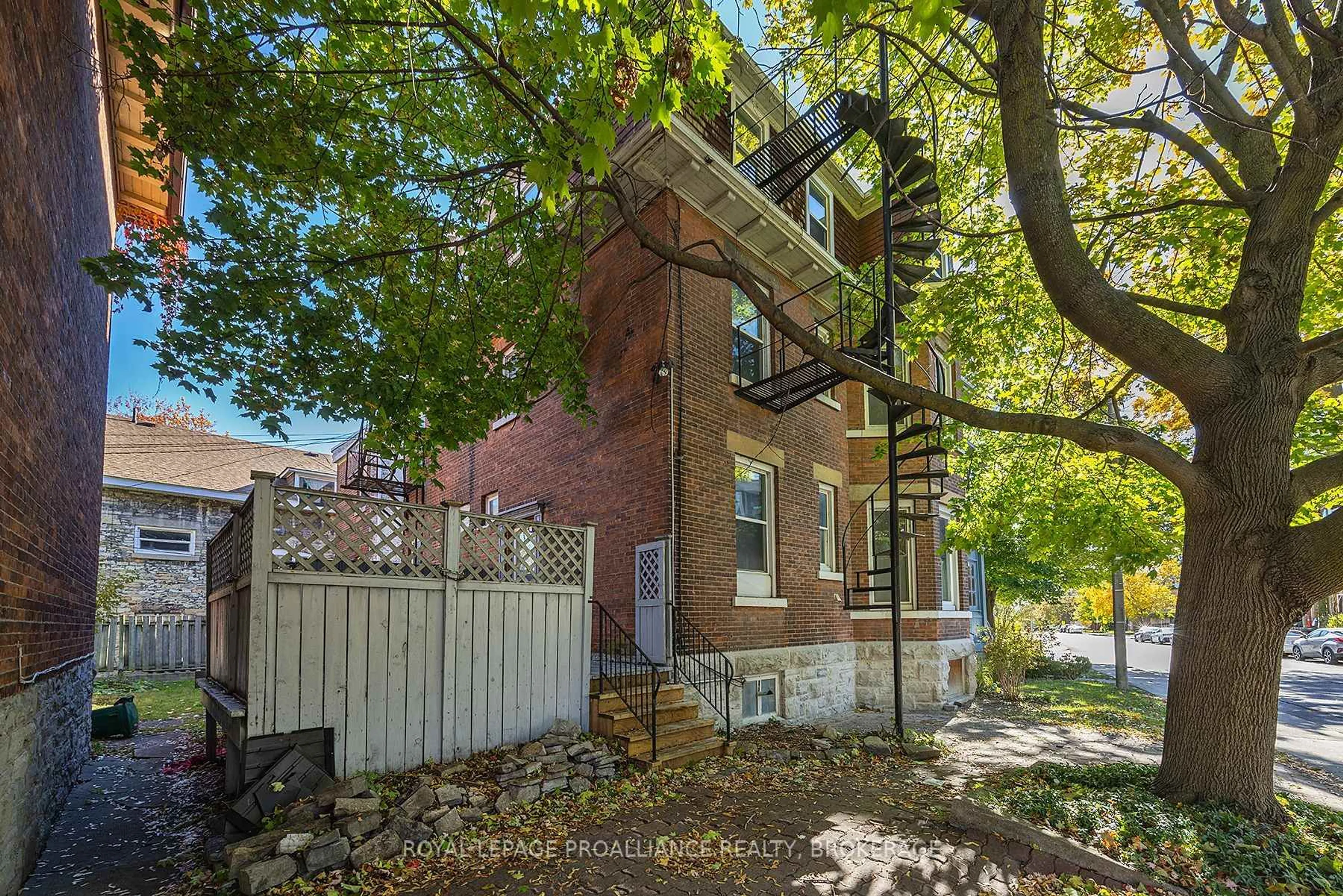 Home with brick exterior material, street for 217 William St, Kingston Ontario K7L 2E2