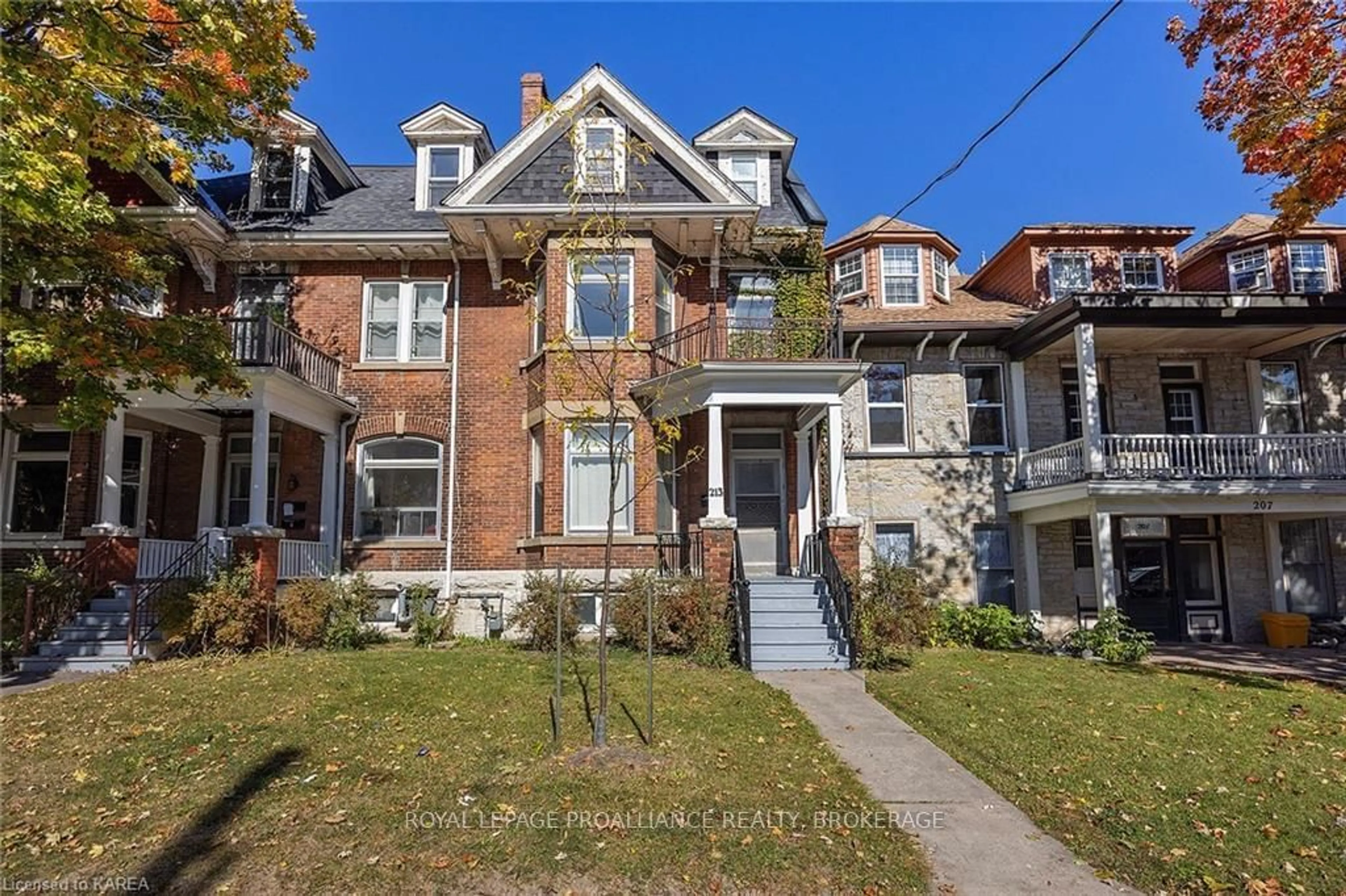 Home with brick exterior material, street for 213-215 William St, Kingston Ontario K7L 2E2